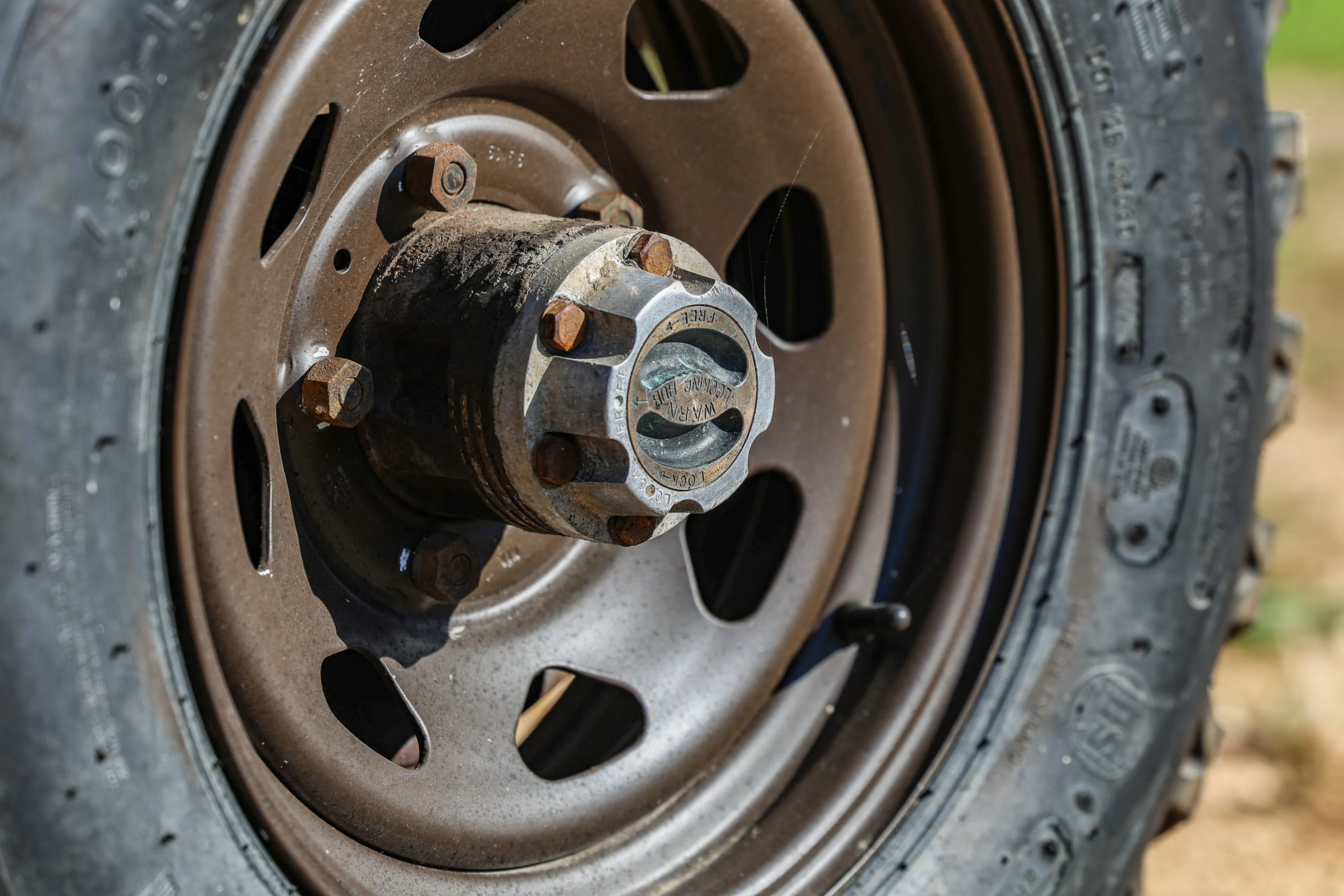 1951 Willys Wagon front hub