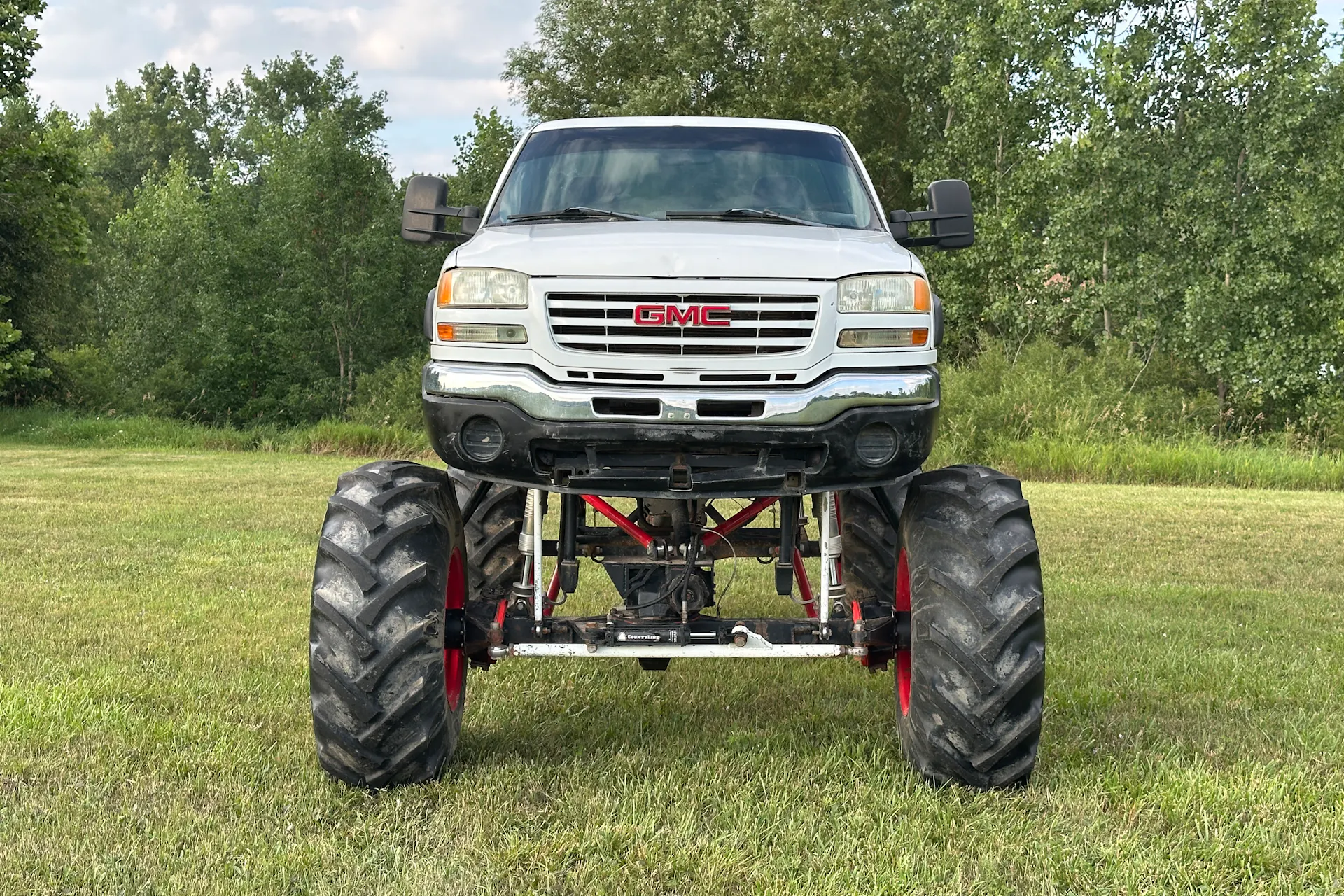 2004 GMC Sierra SXS Blog front