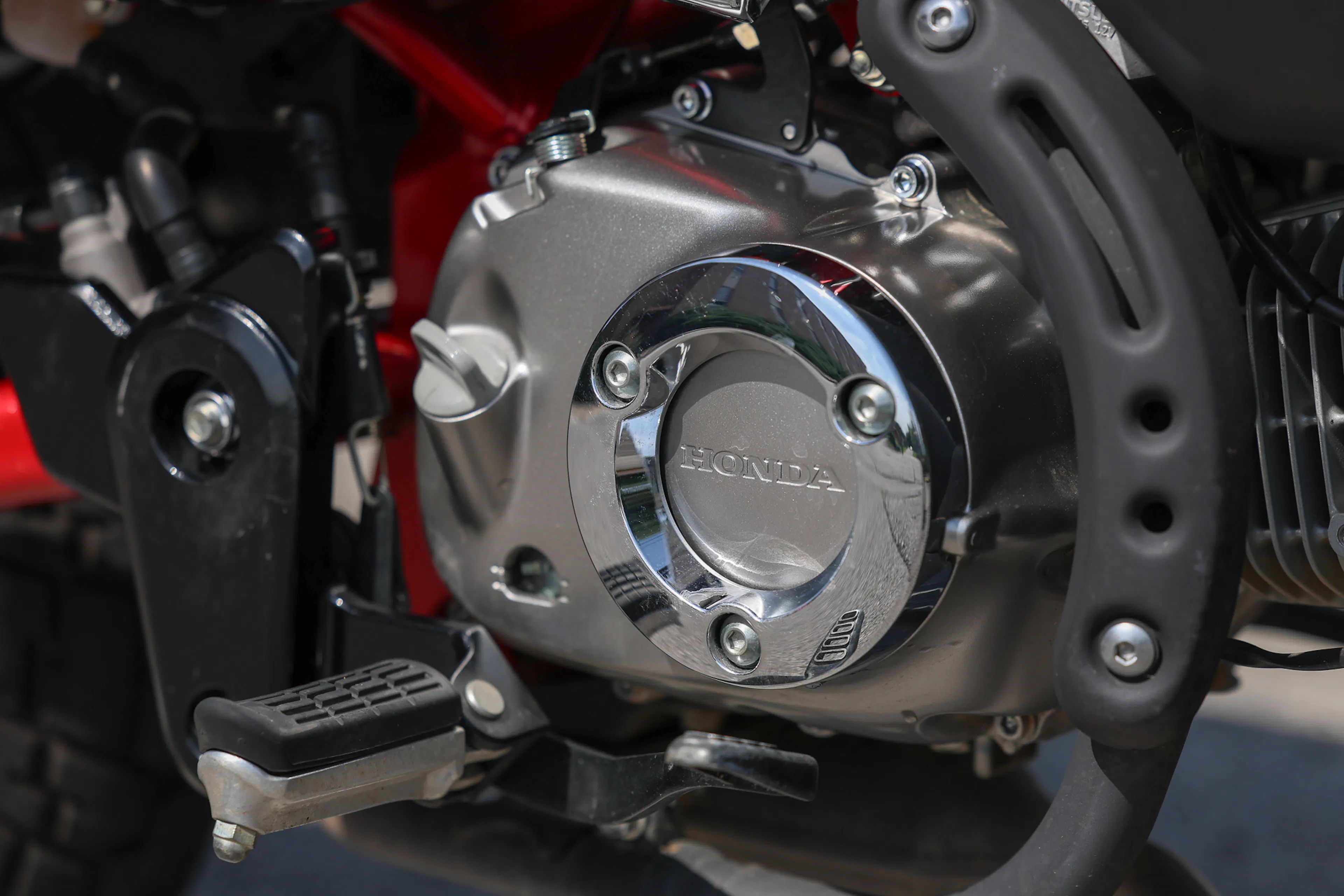 2019 Honda Monkey clutch cover