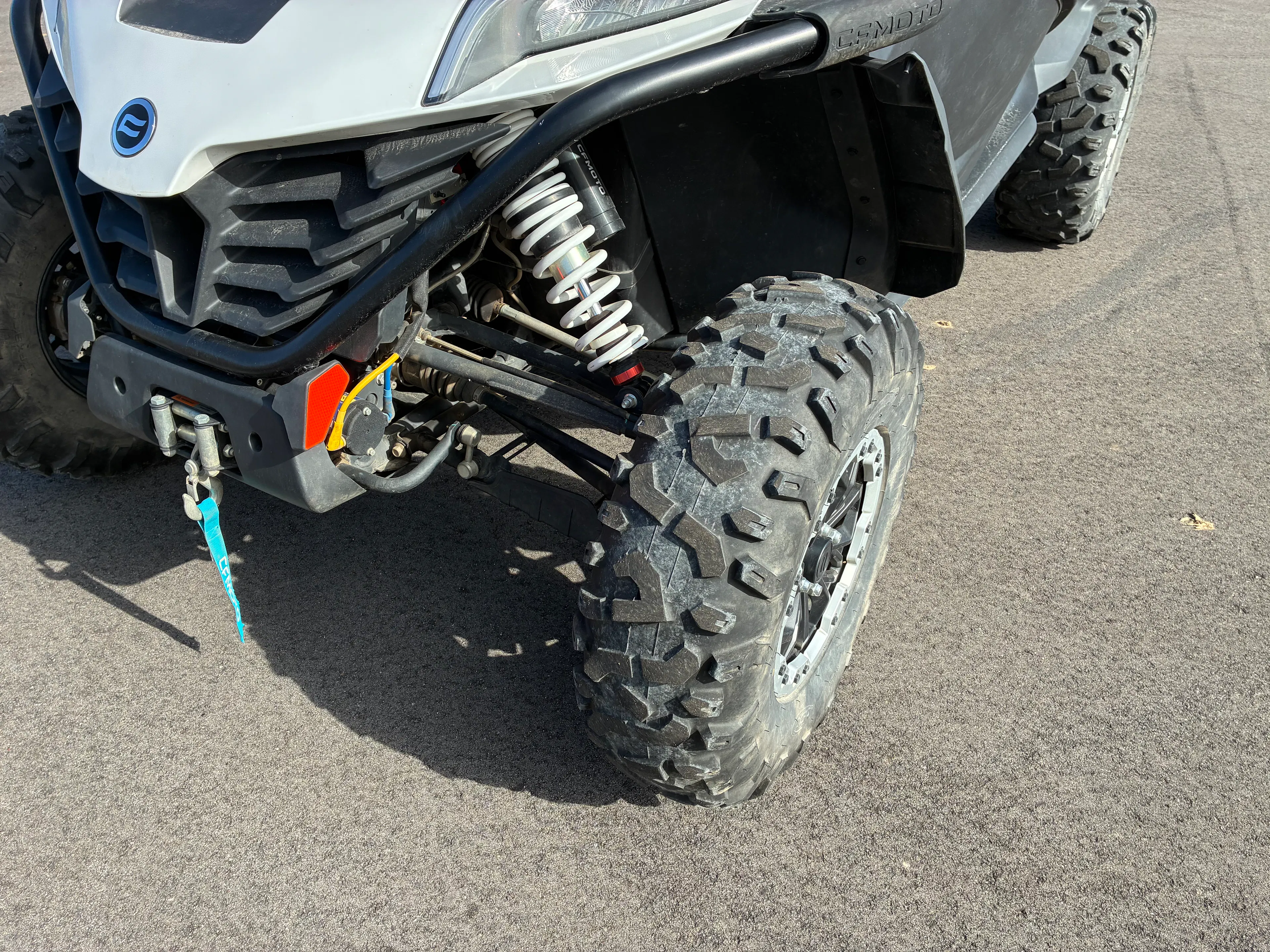 2022 CF Moto ZForce 950 HO driver front tire