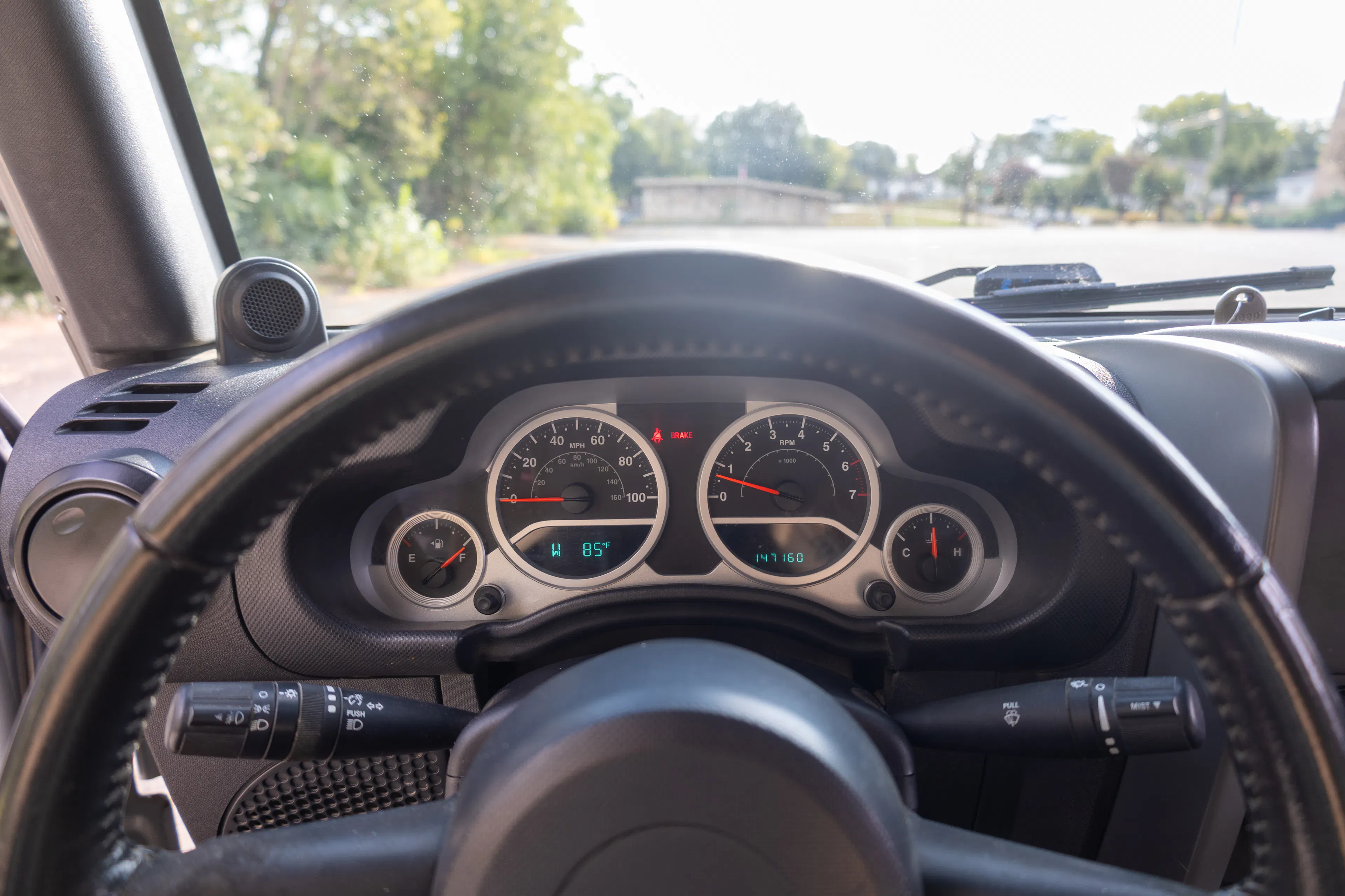 2007 Jeep Wrangler Limited Rubicon gauges