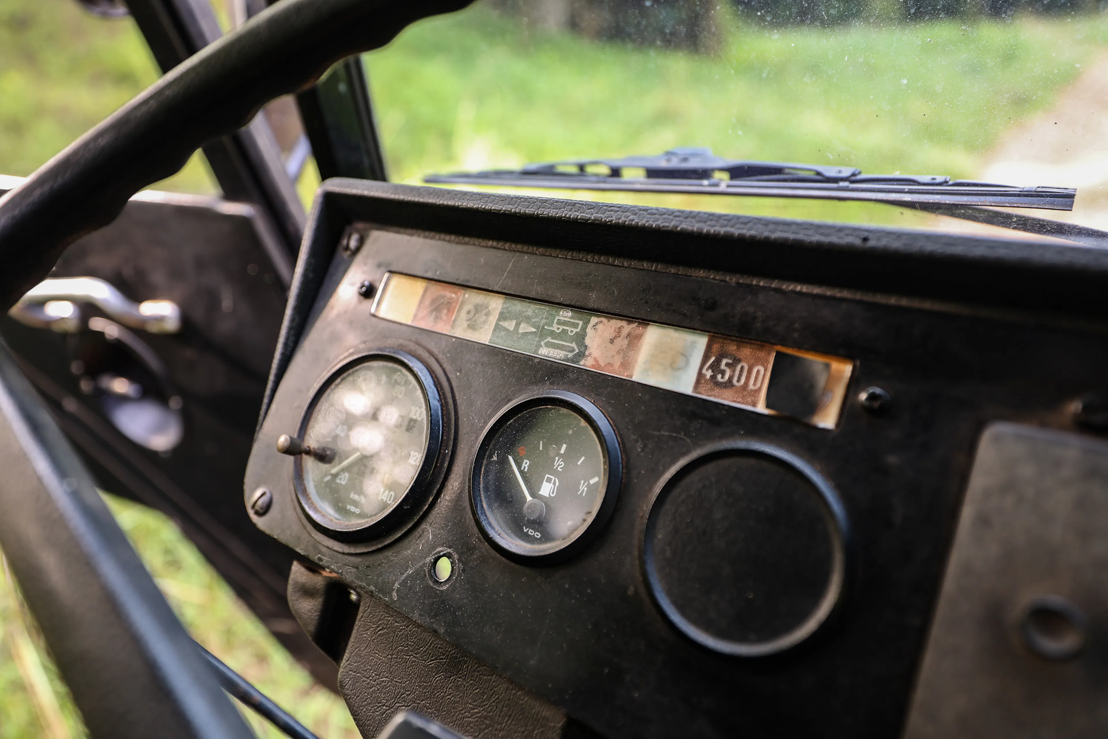 1972 Steyr-Puch Pinzgauer gauges