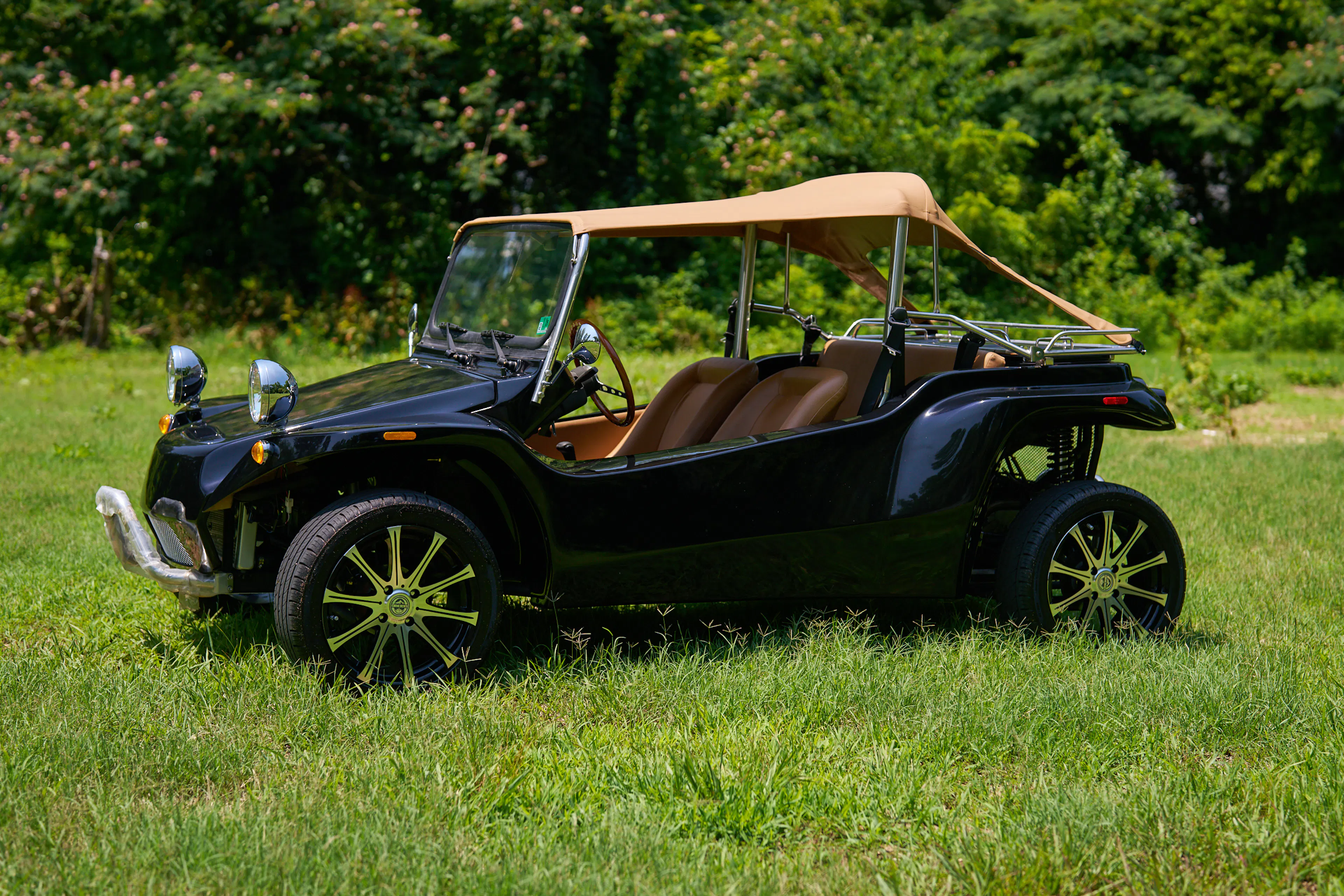 2022 Oreion Beach Buggy driver front side steeper