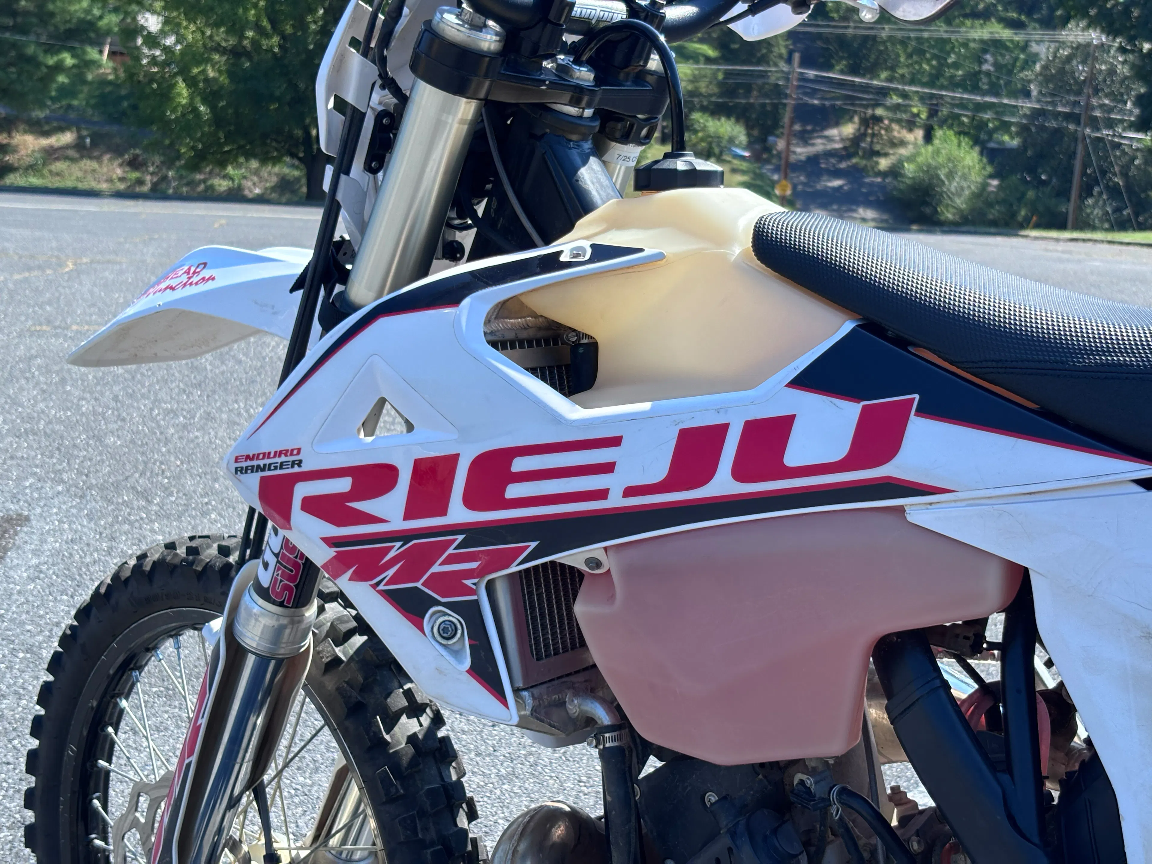 2023 Rieju MR Ranger 300 left side front plastic