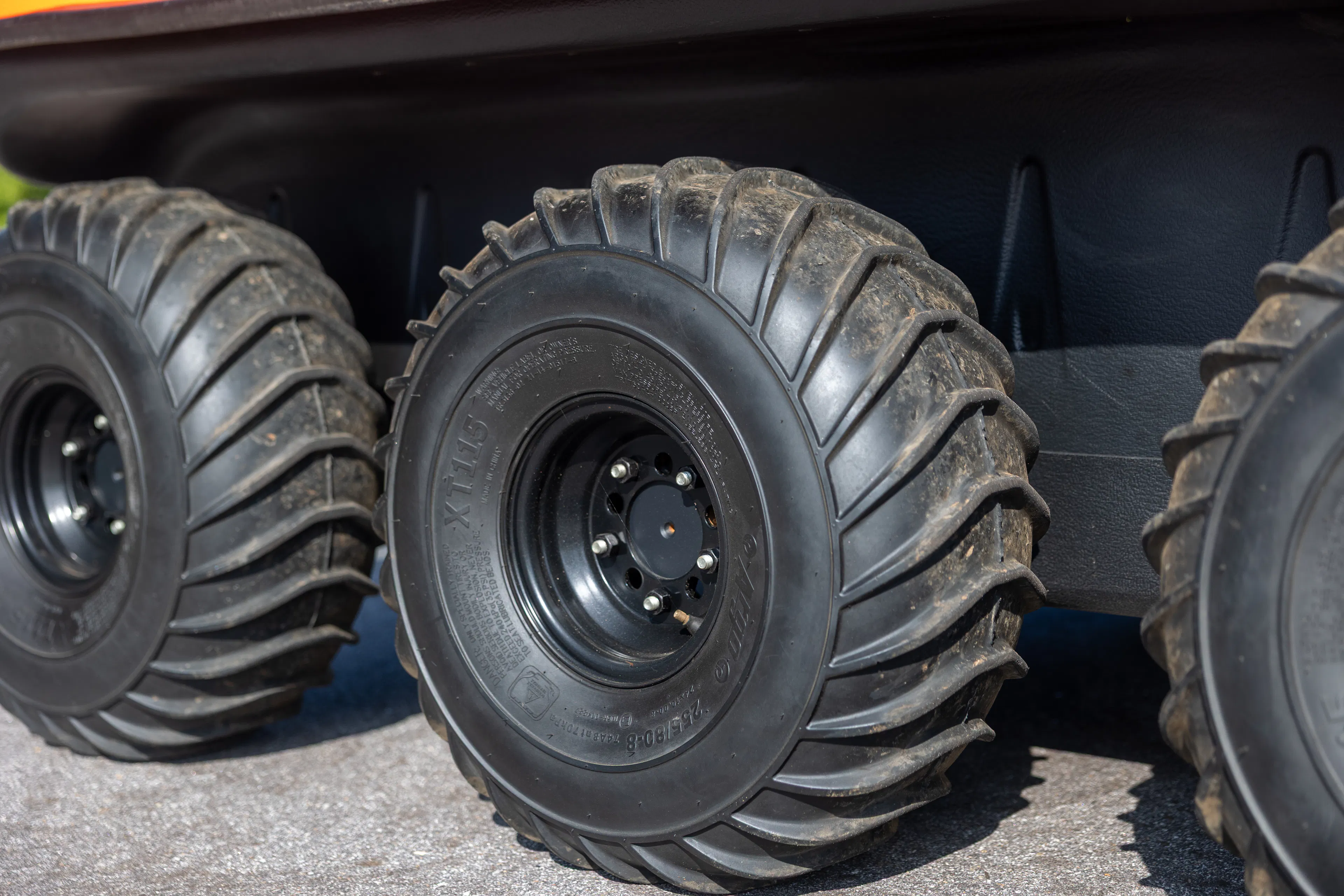2022 Argo 650 Frontier passenger middle tire