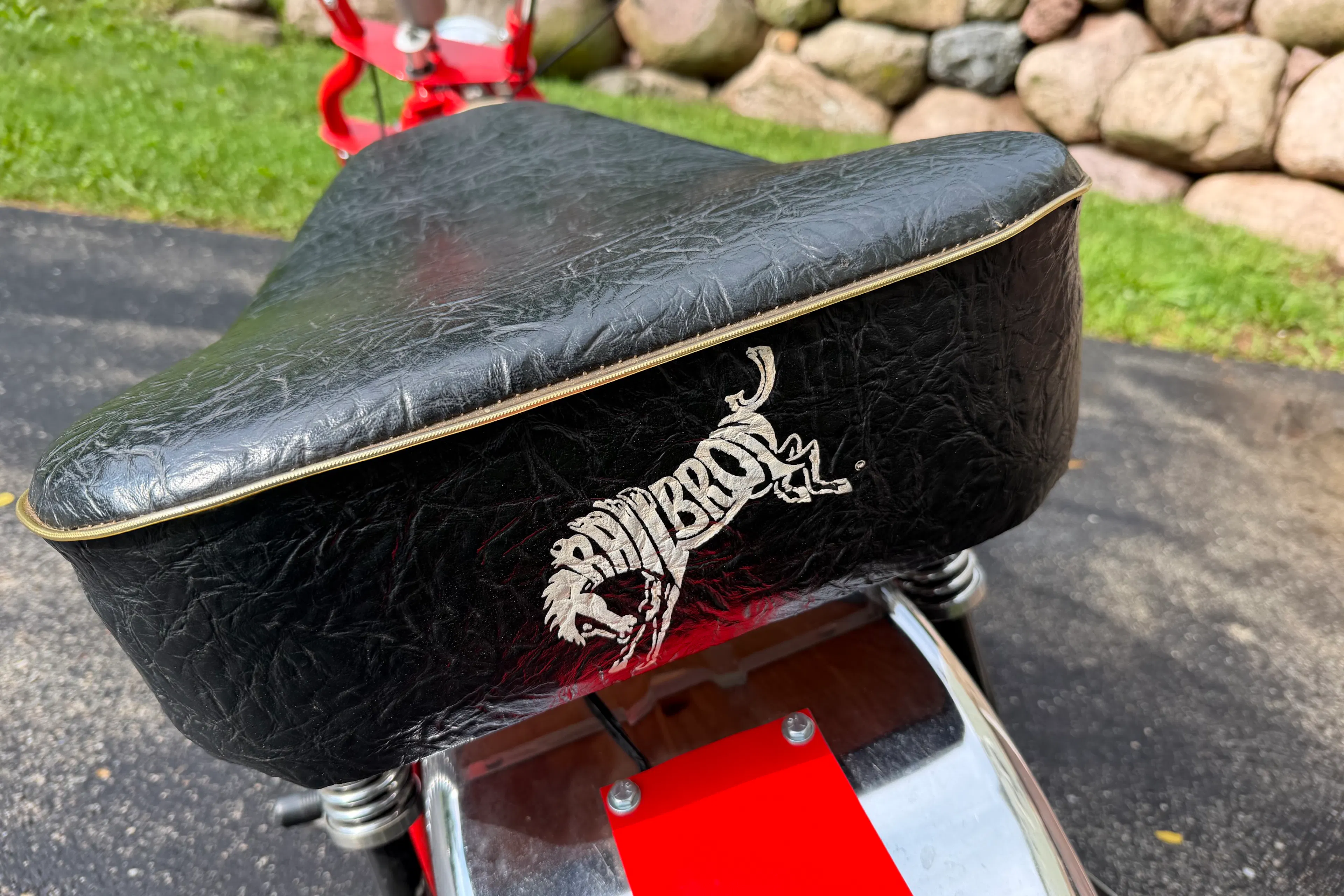 1974 Heald VT-8 Super Trail Bronc seat logo