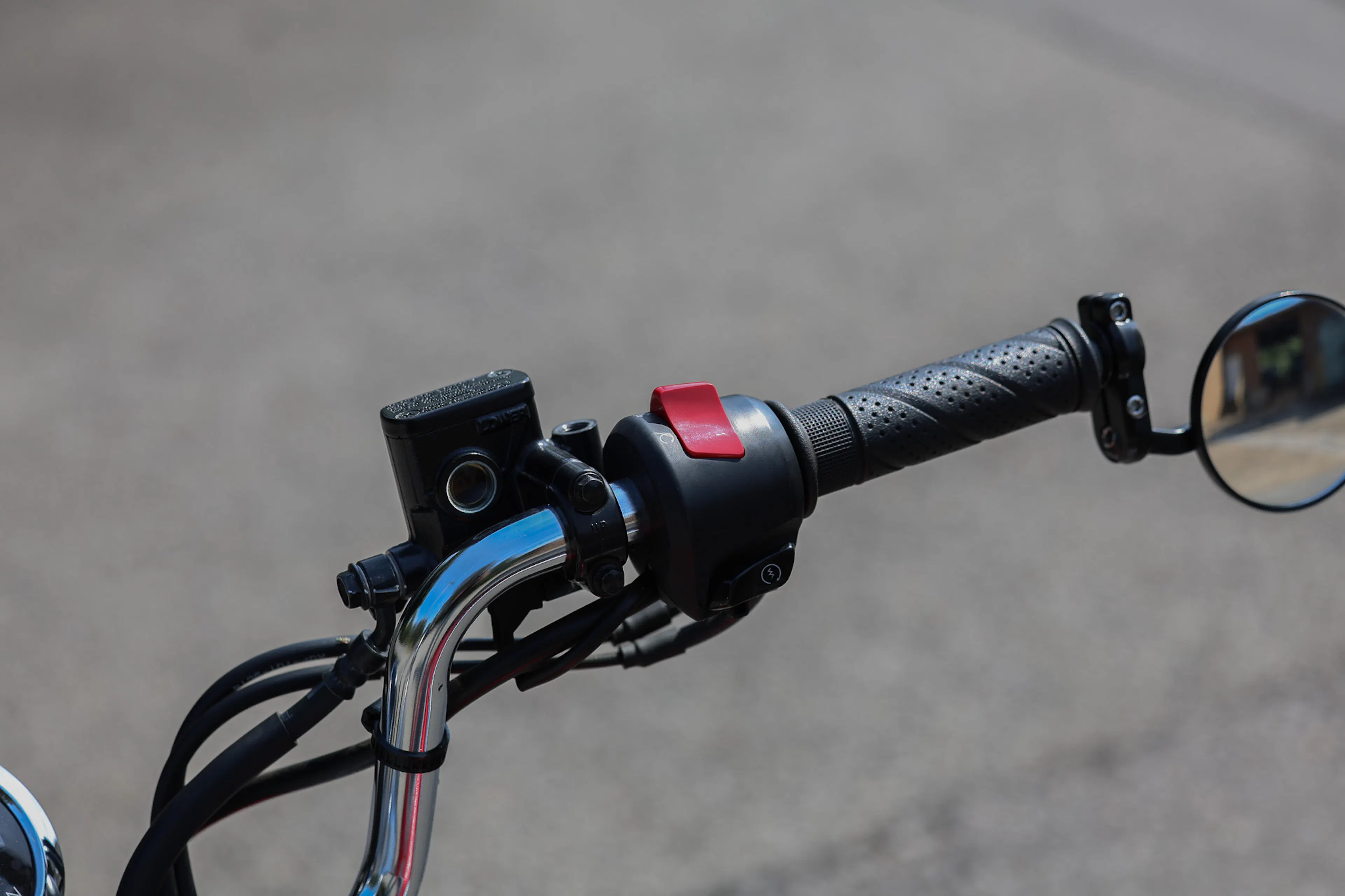 2019 Honda Monkey right grip 