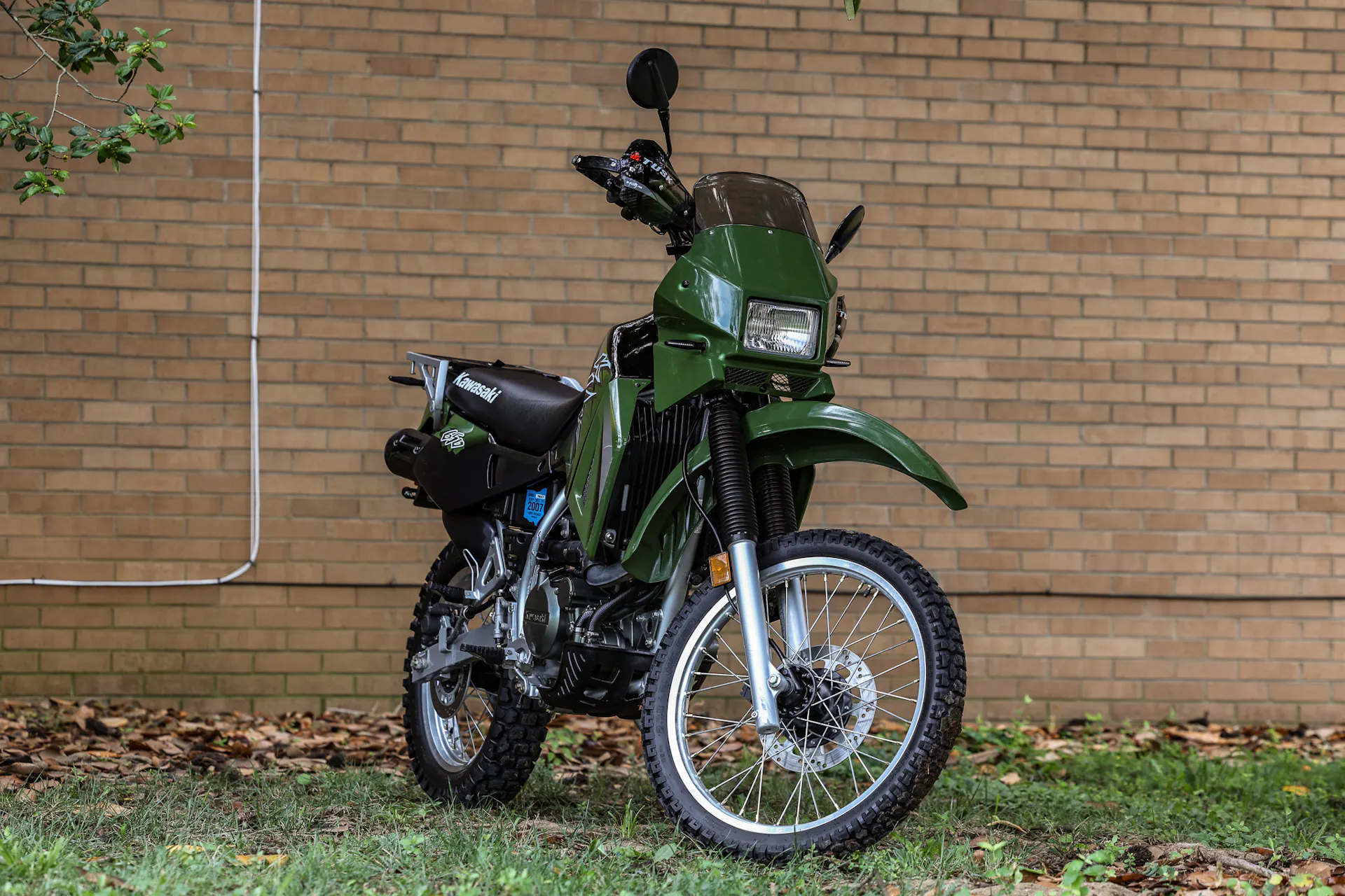 2003 Kawasaki KLR 650 front left 3/4
