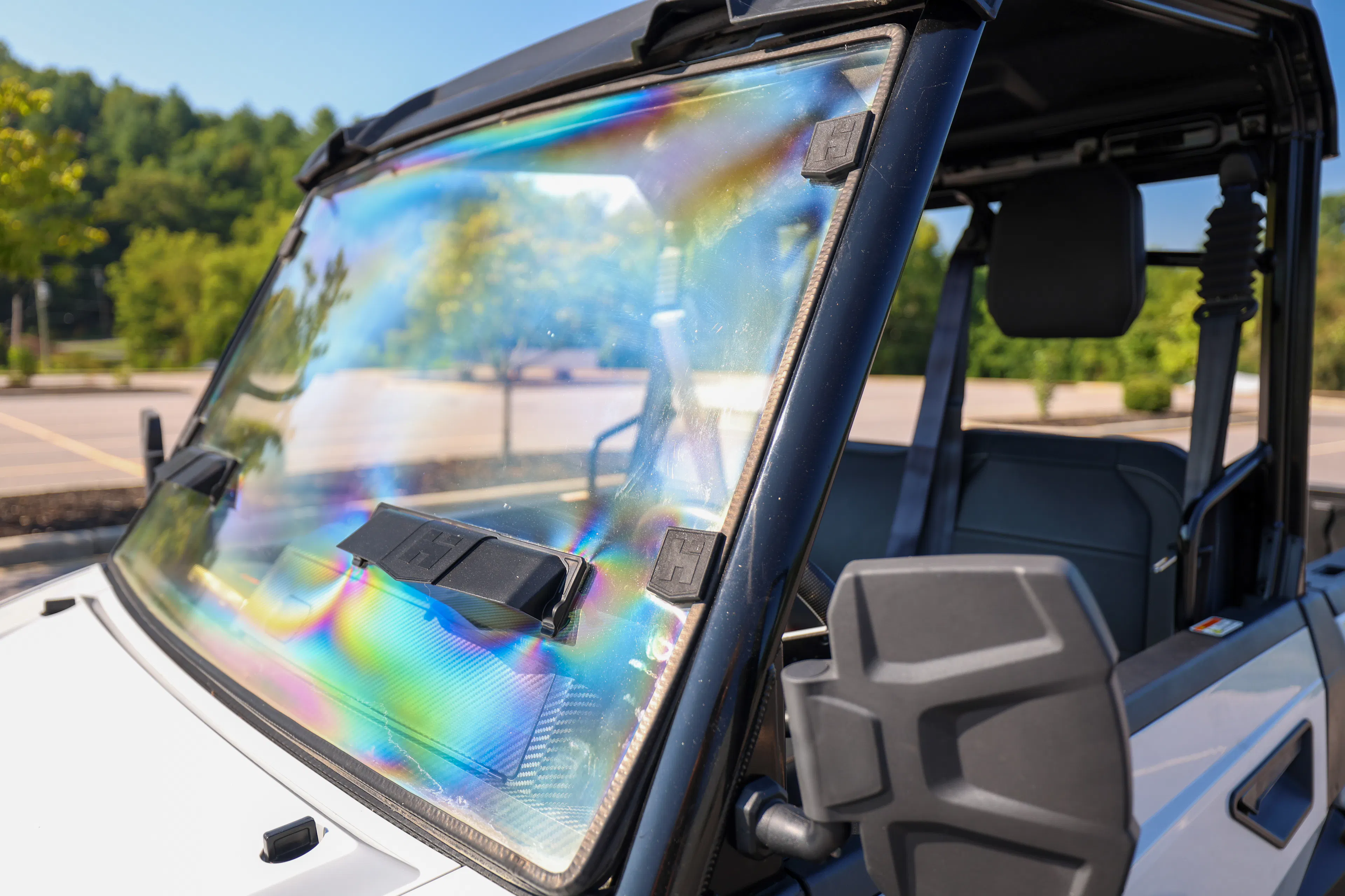 2024 Axis 550 windshield
