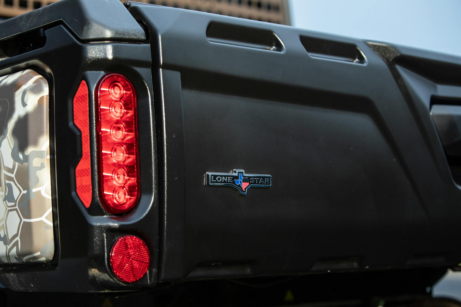 2022 Defender Max Lone Star Cab taillight