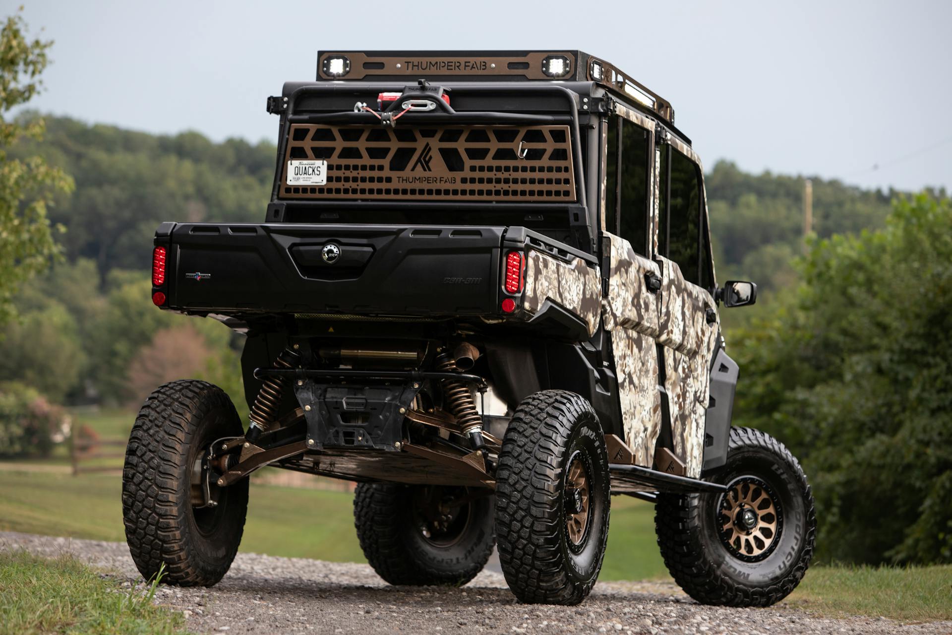 2022 Defender Max Lone Star Cab rear 3/4 passenger