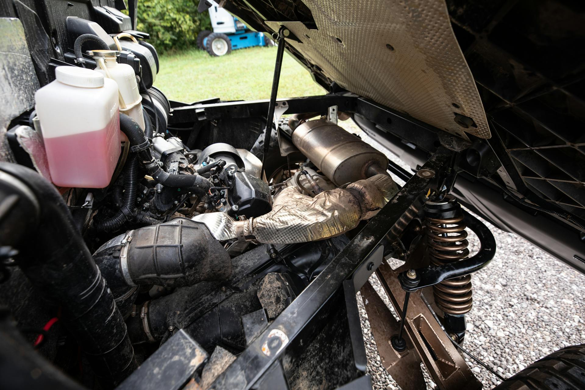 2022 Defender Max Lone Star Cab engine wide