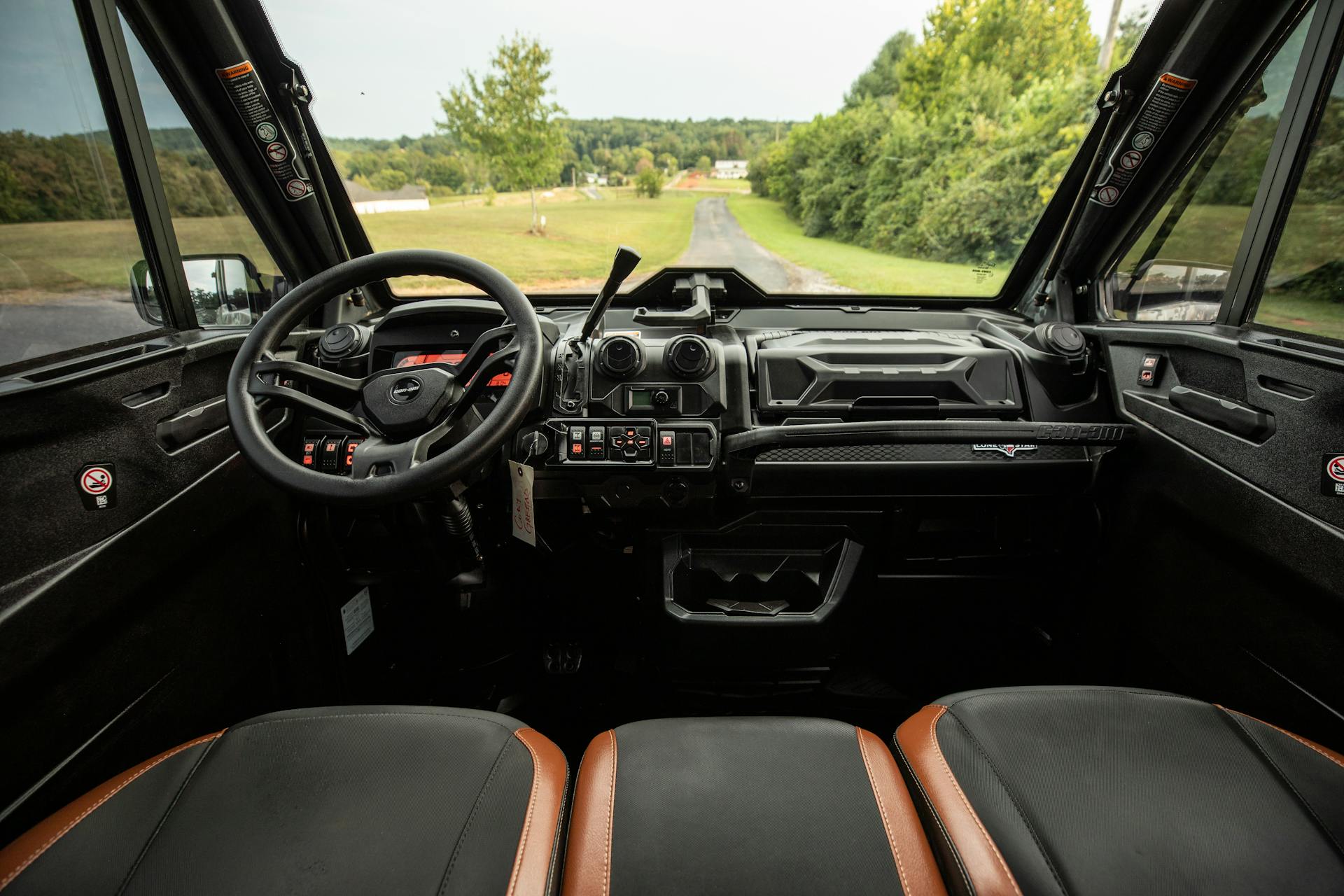 2022 Defender Max Lone Star Cab seats and dash