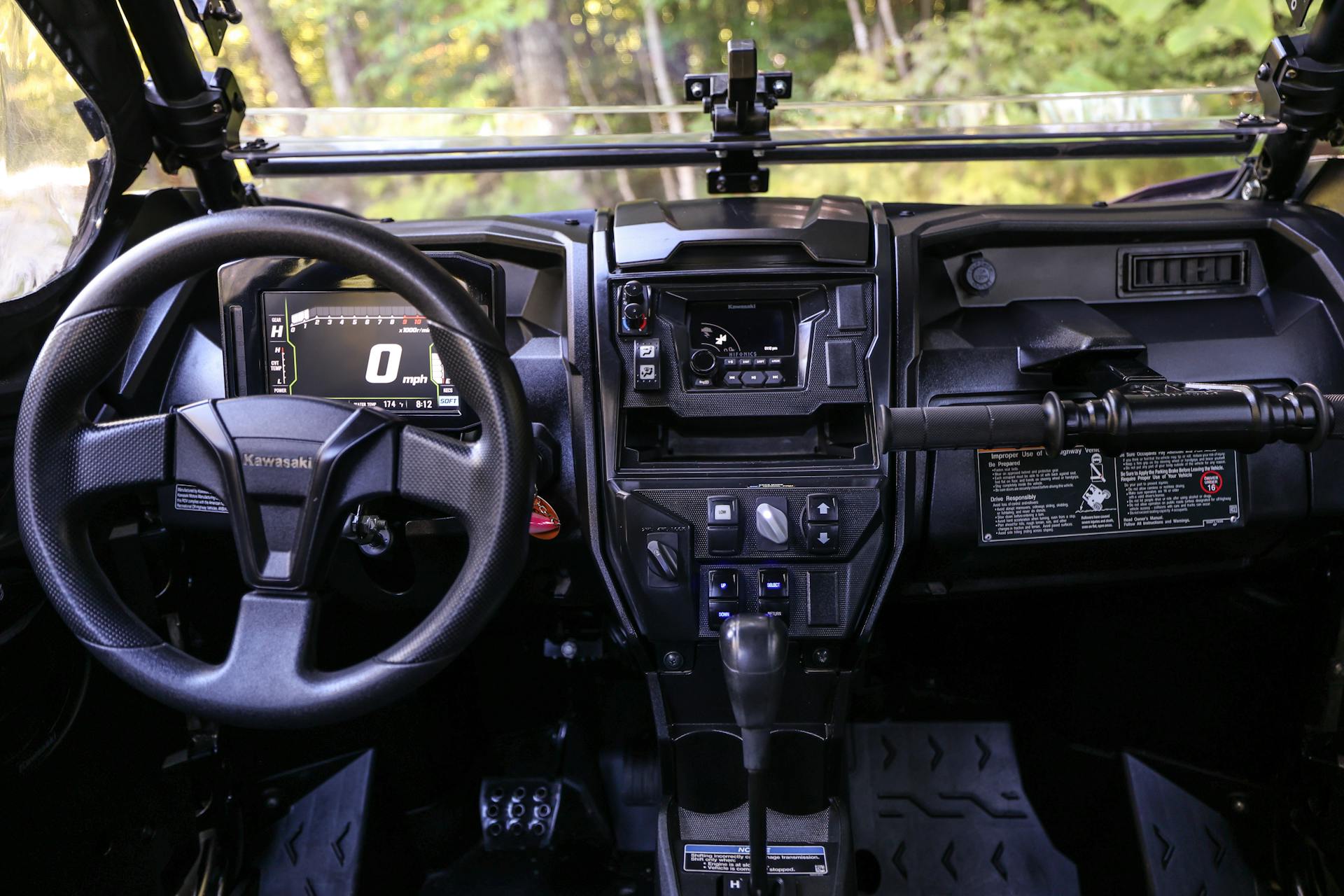 2024 Kawasaki Teryx KRX4 1000 SE eS dash.