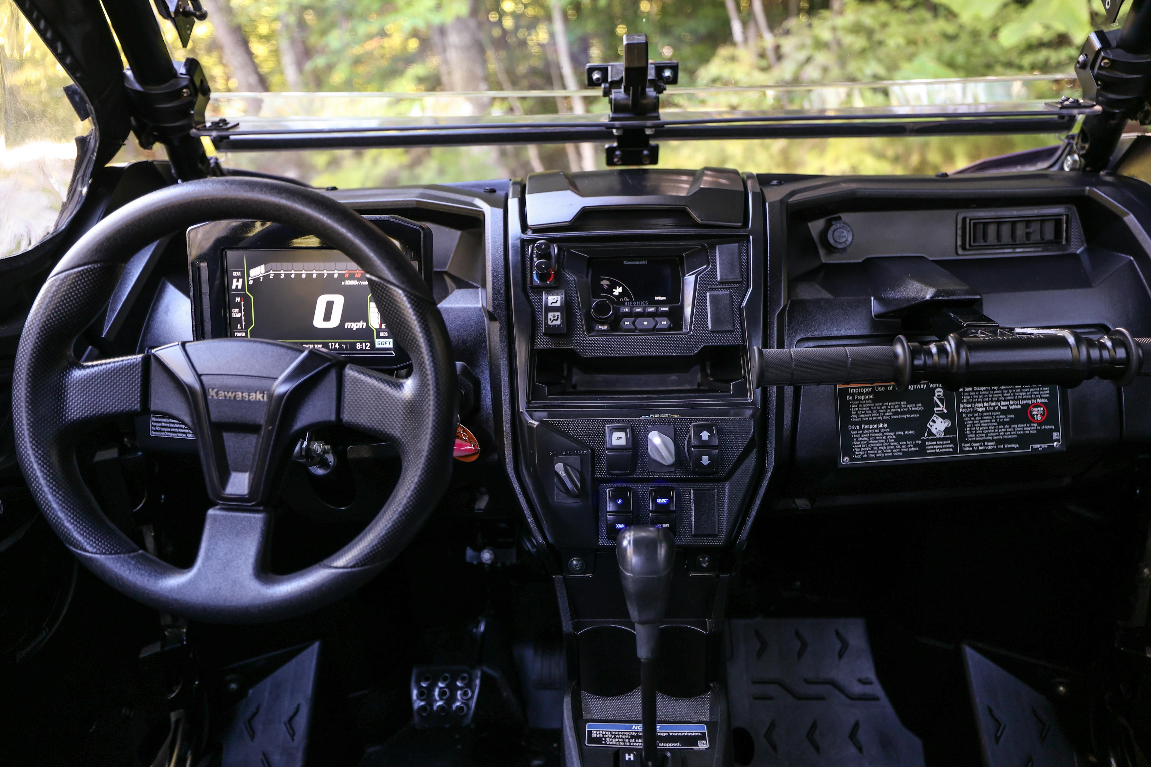 2024 Kawasaki Teryx KRX4 1000 SE eS dash.