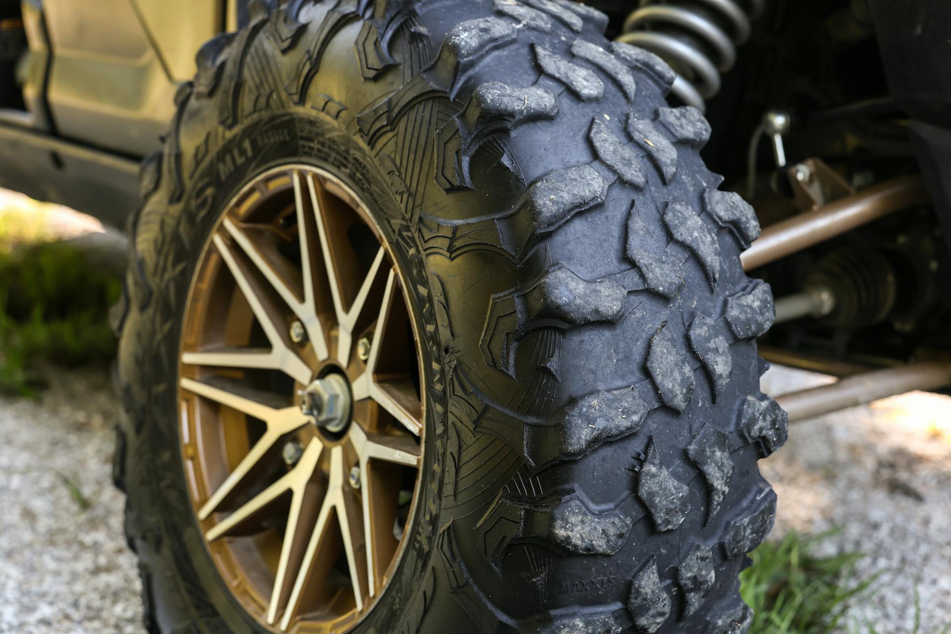 2024 Kawasaki Teryx KRX4 1000 SE eS passenger front wheel. 