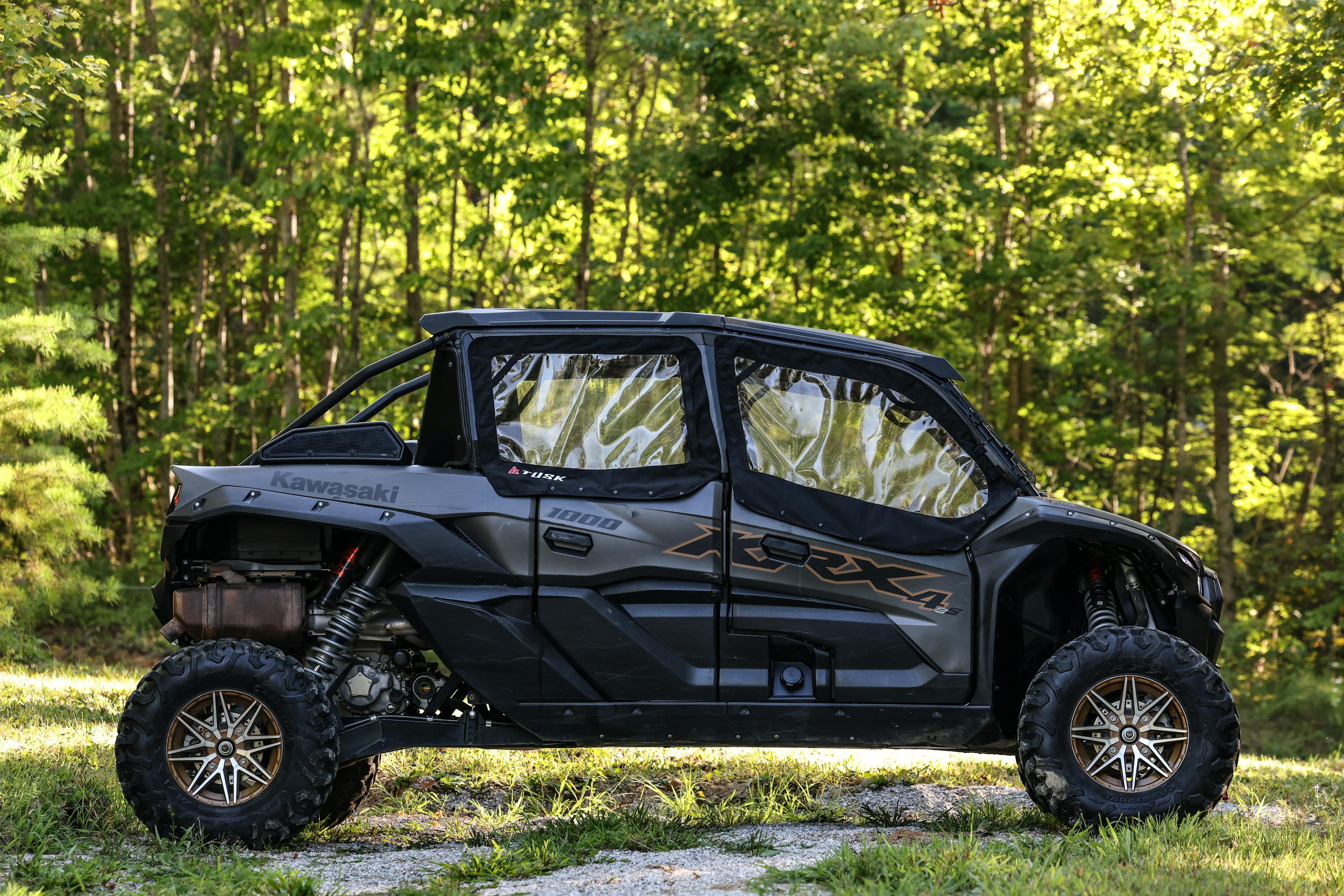 2024 Kawasaki Teryx KRX4 1000 SE eS side