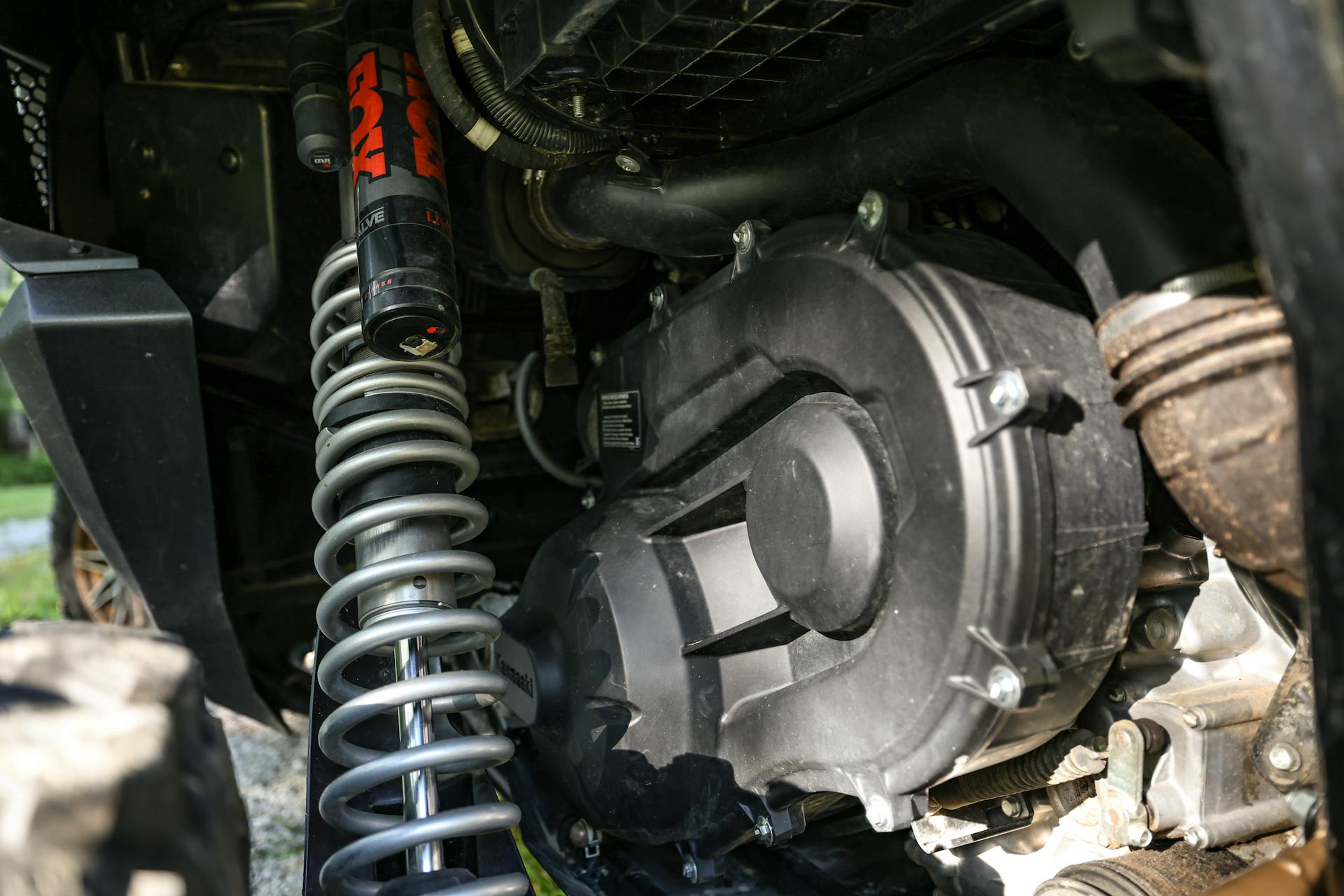 2024 Kawasaki Teryx KRX4 1000 SE eS driver's side rear shock.