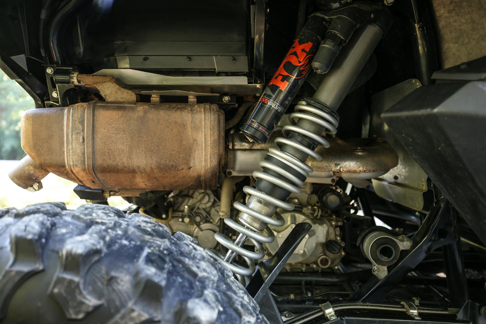 2024 Kawasaki Teryx KRX4 1000 SE eS passenger side rear shock. 