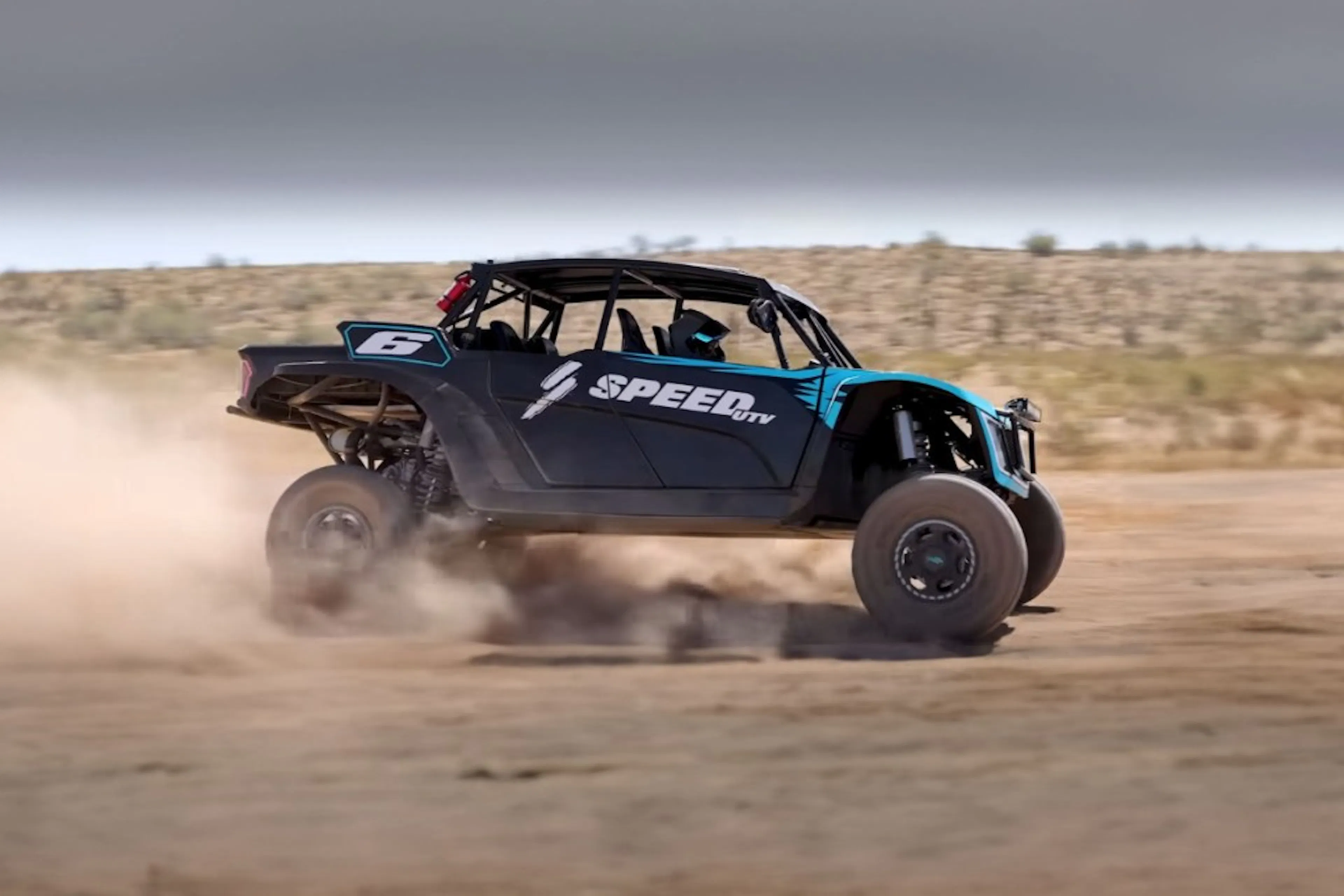 2025 speed utv el jefe driving across the desert. 