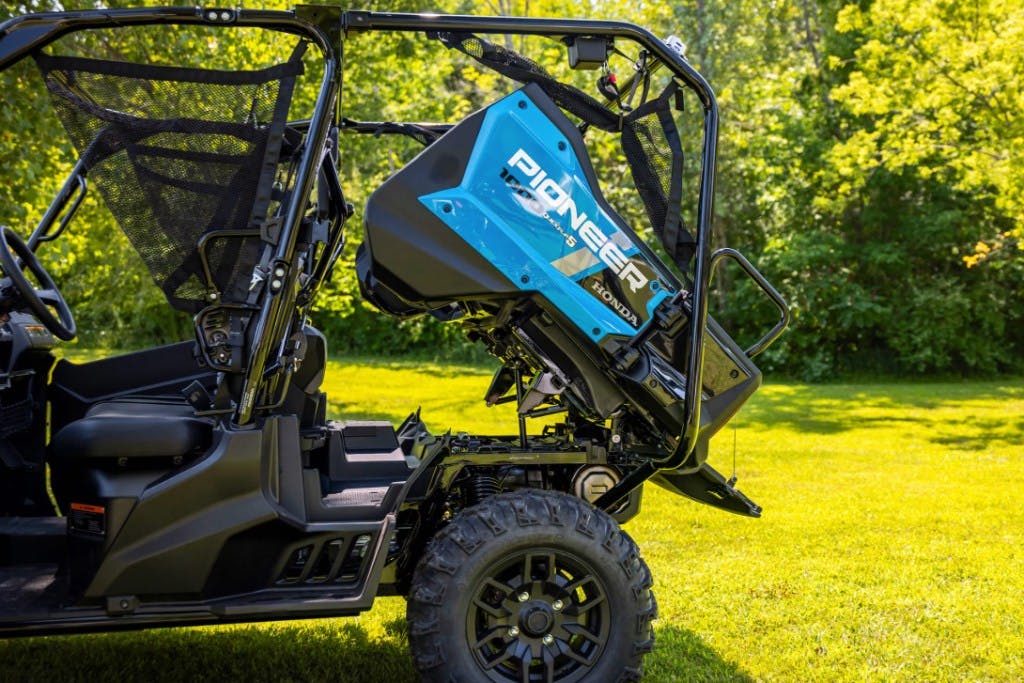 2025 honda pioneer 1000-5 dump bed
