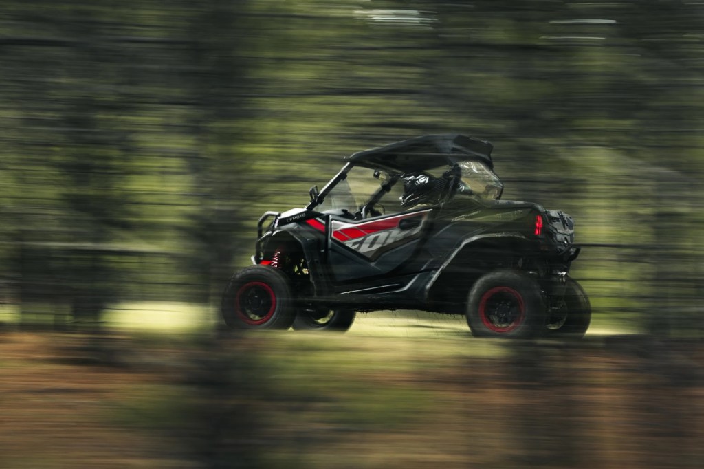 2026-cfmoto-zforce-950-sport-3284