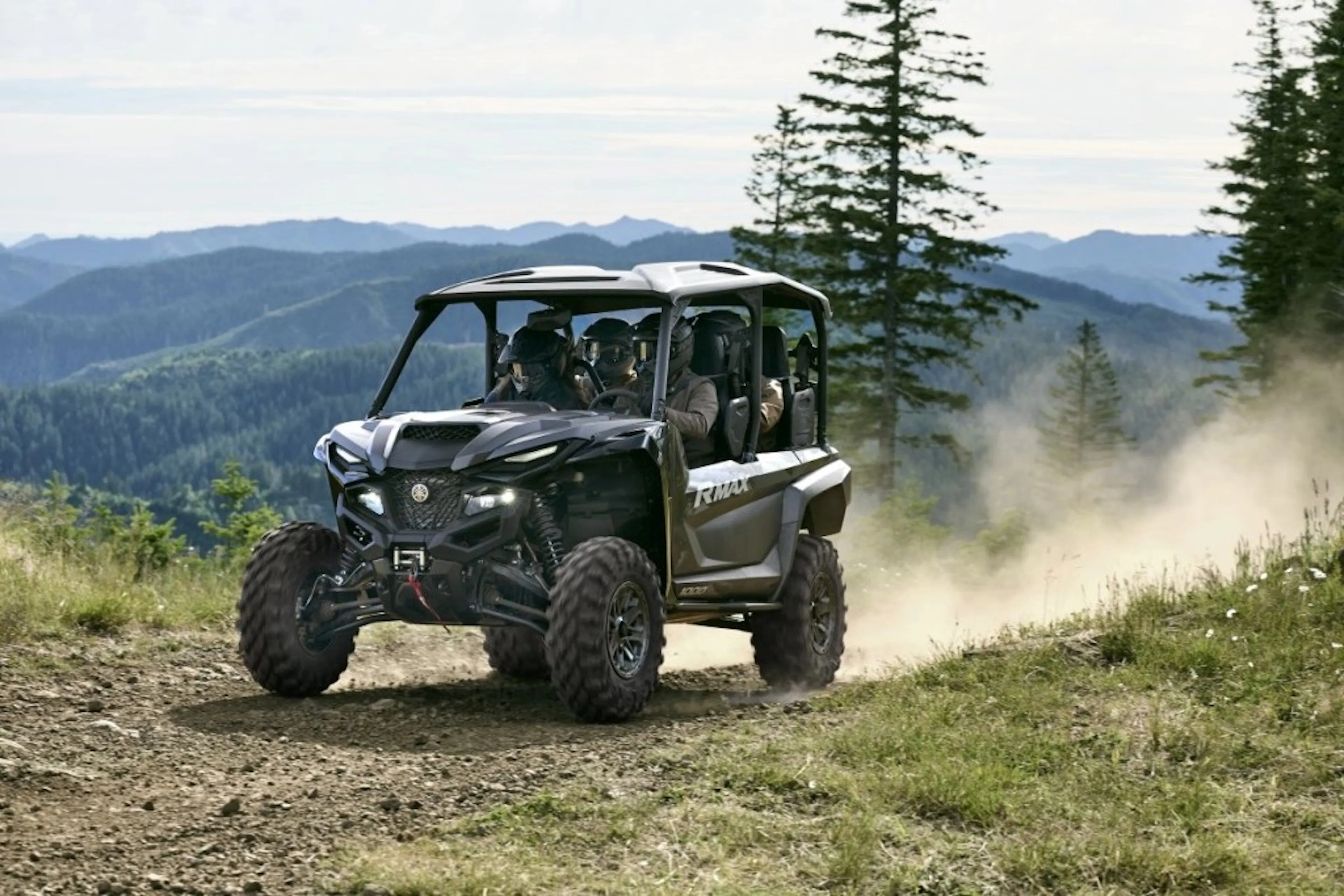 2025-Yamaha-RMAX4-Compact-dirt