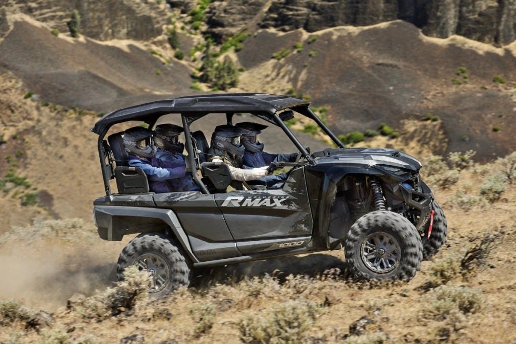 2025-Yamaha-RMAX4-Compact-group