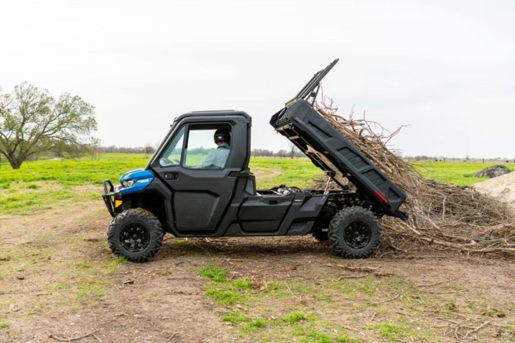 2025 can-am defender pro dumping brush