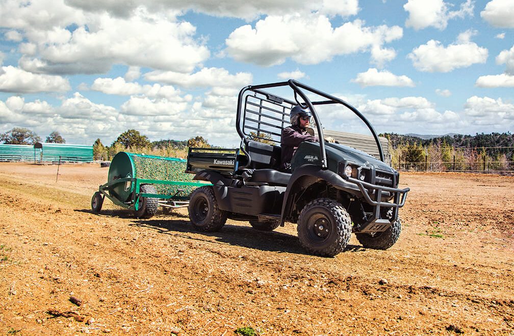 2024 Kawasaki Mule SX farm work towing