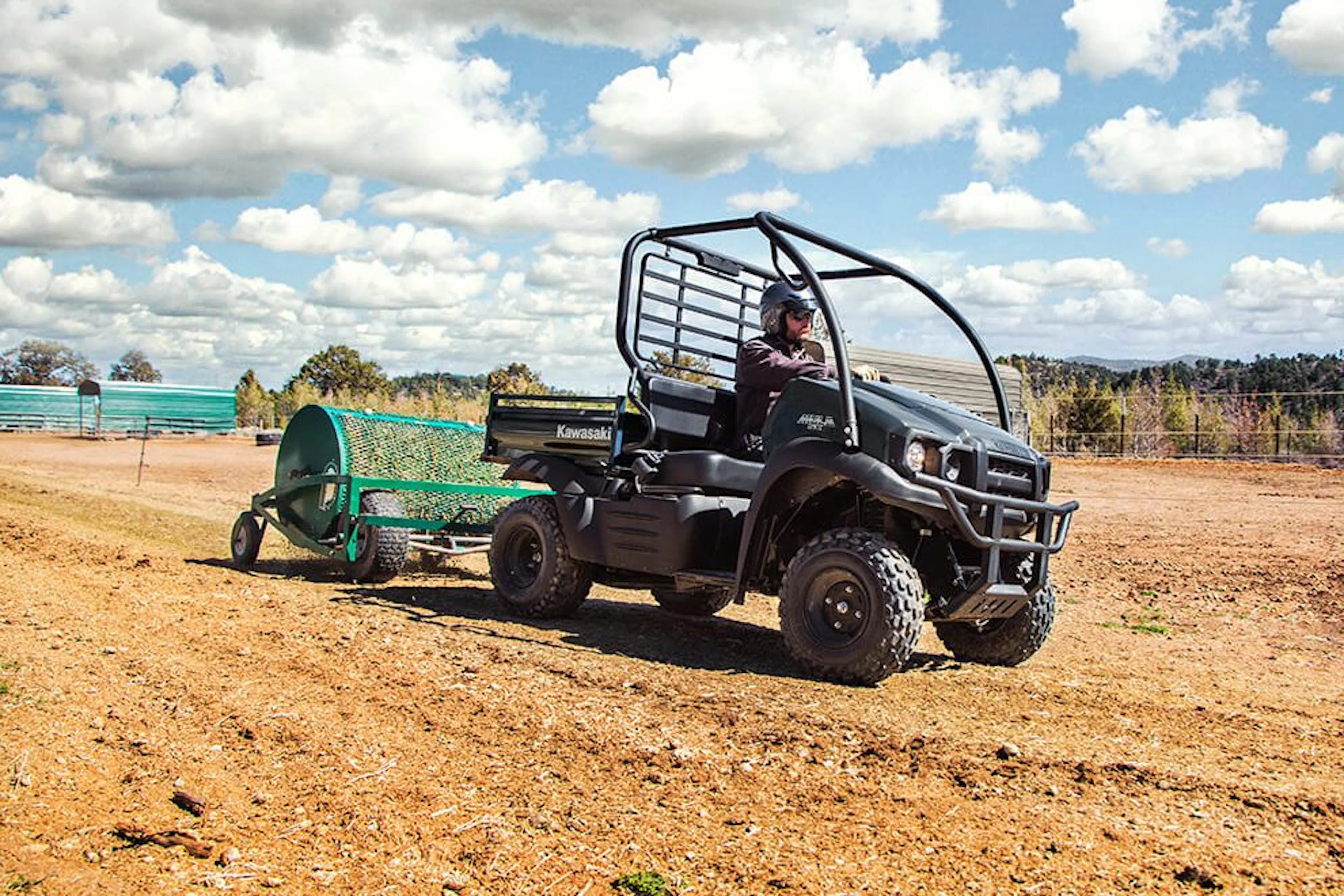 2024 Kawasaki Mule SX farm work towing