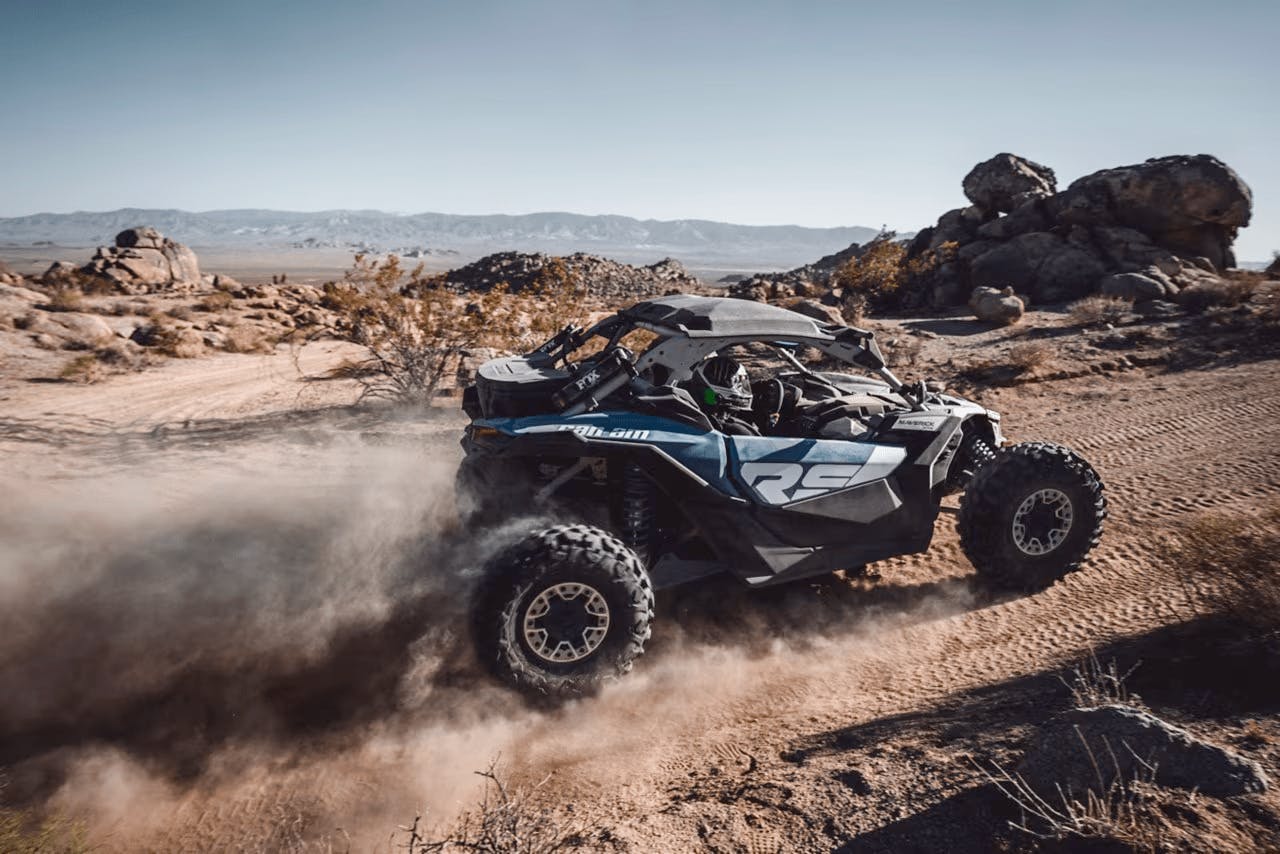 2025 Can-Am Maverick X3 dirt desert west