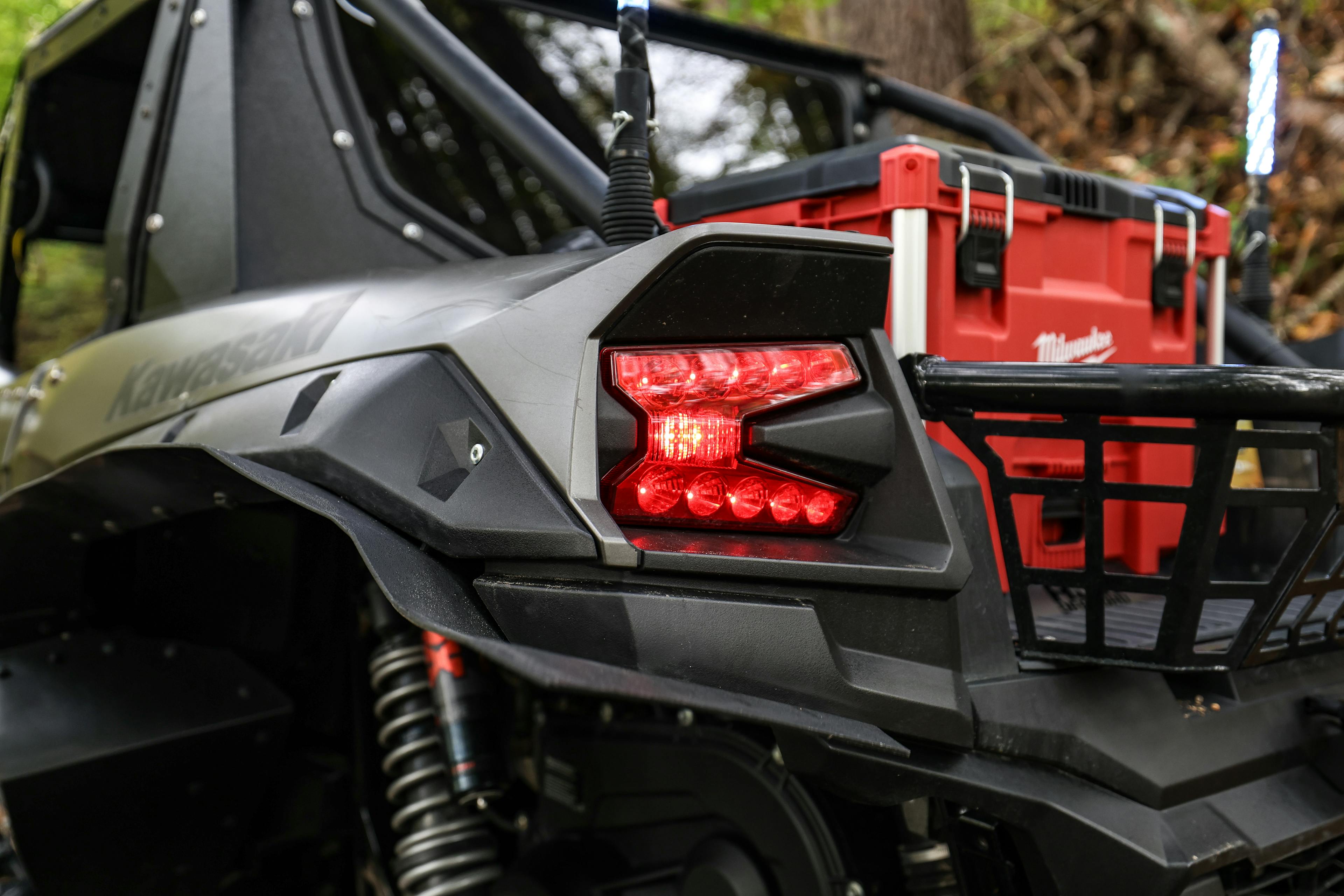 2023 Kawasaki Teryx KRX4 1000 eS SE left tail light