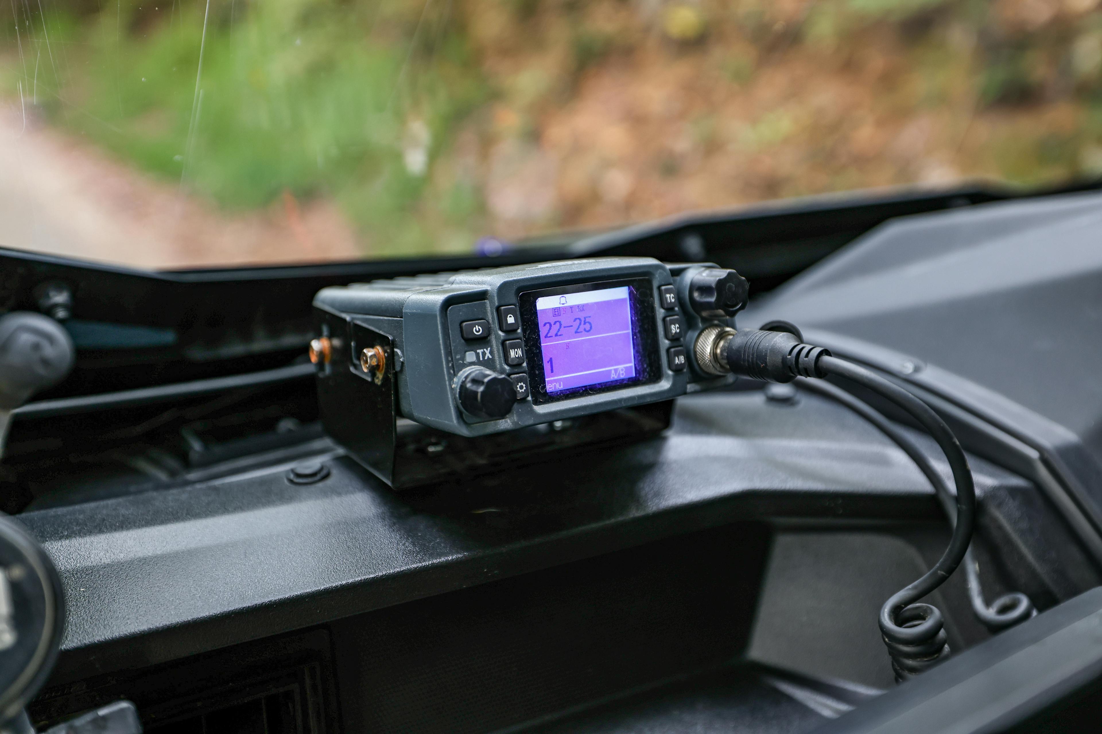 2023 Kawasaki Teryx KRX4 1000 eS SE rugged radios