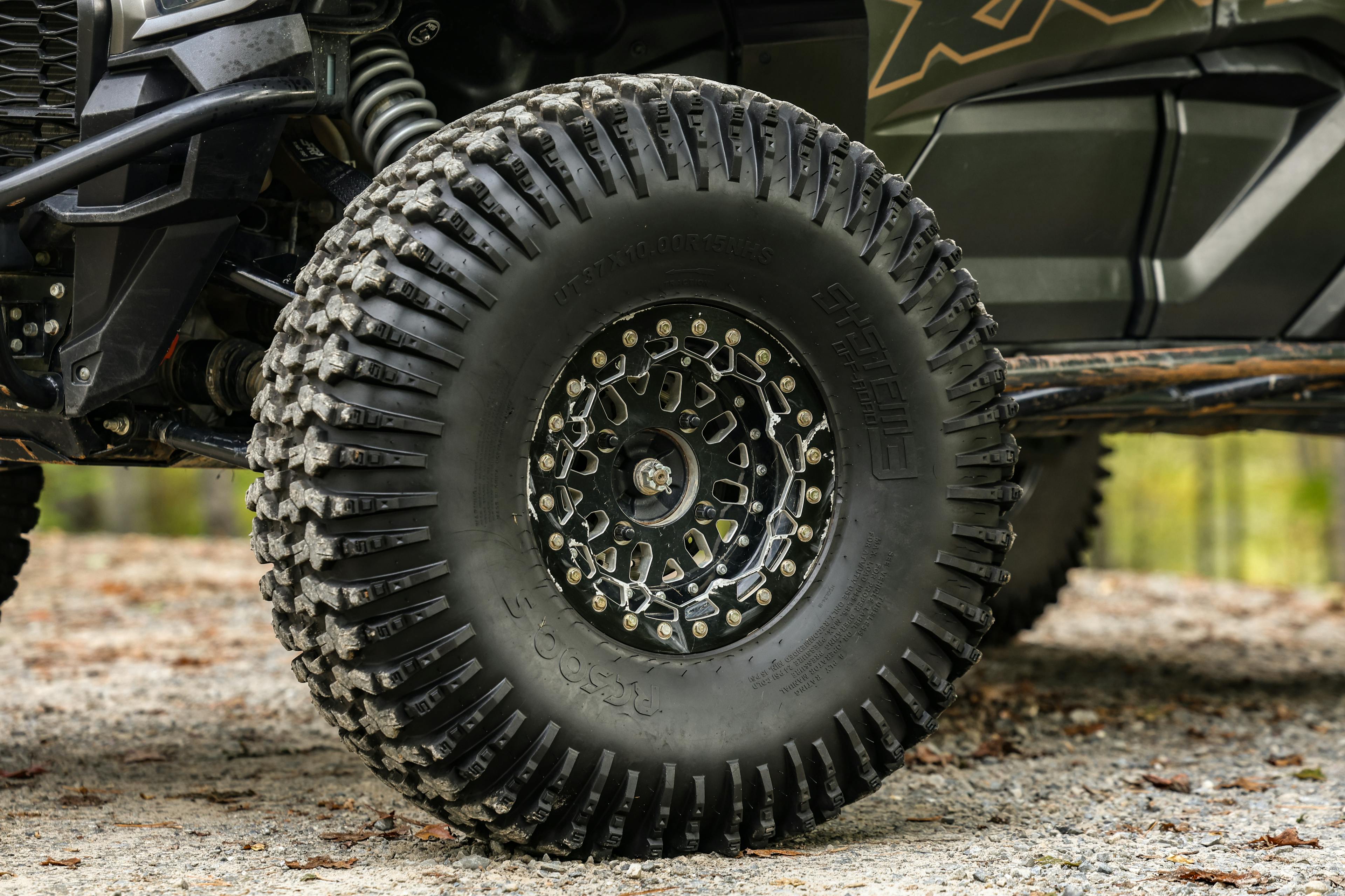 2023 Kawasaki Teryx KRX4 1000 eS SEdriver side tire