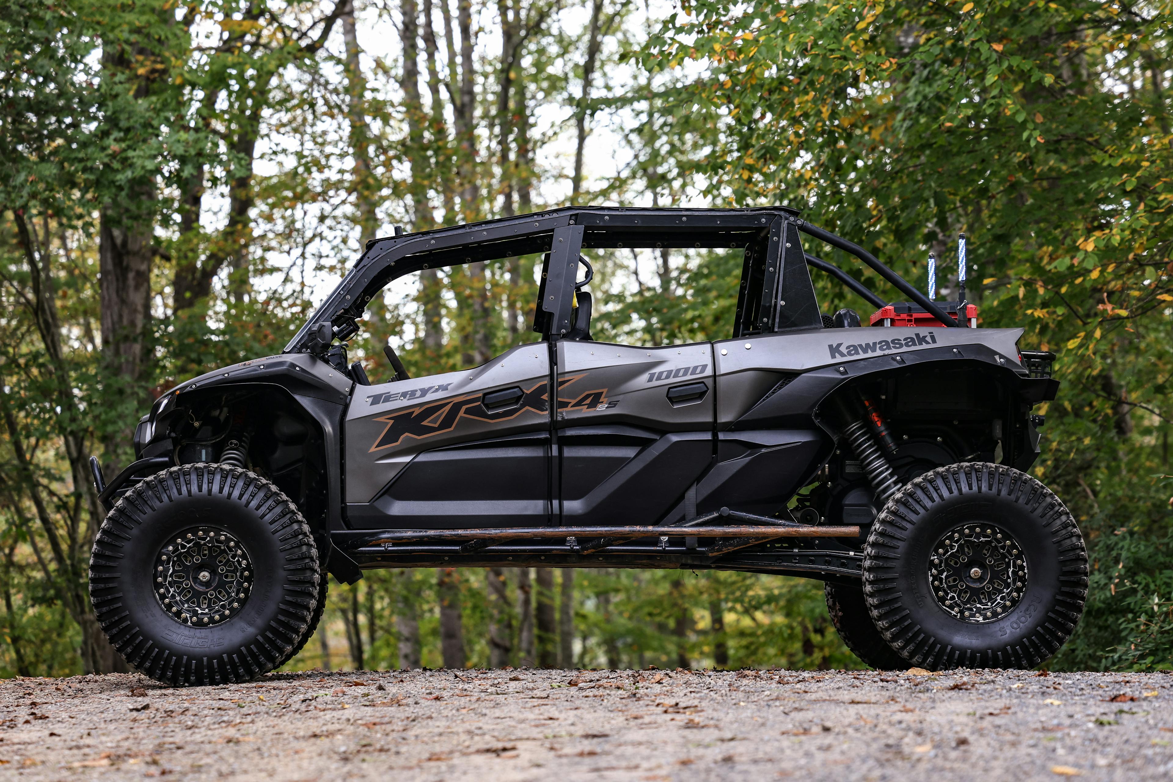 2023 Kawasaki Teryx KRX4 1000 eS SE driver side