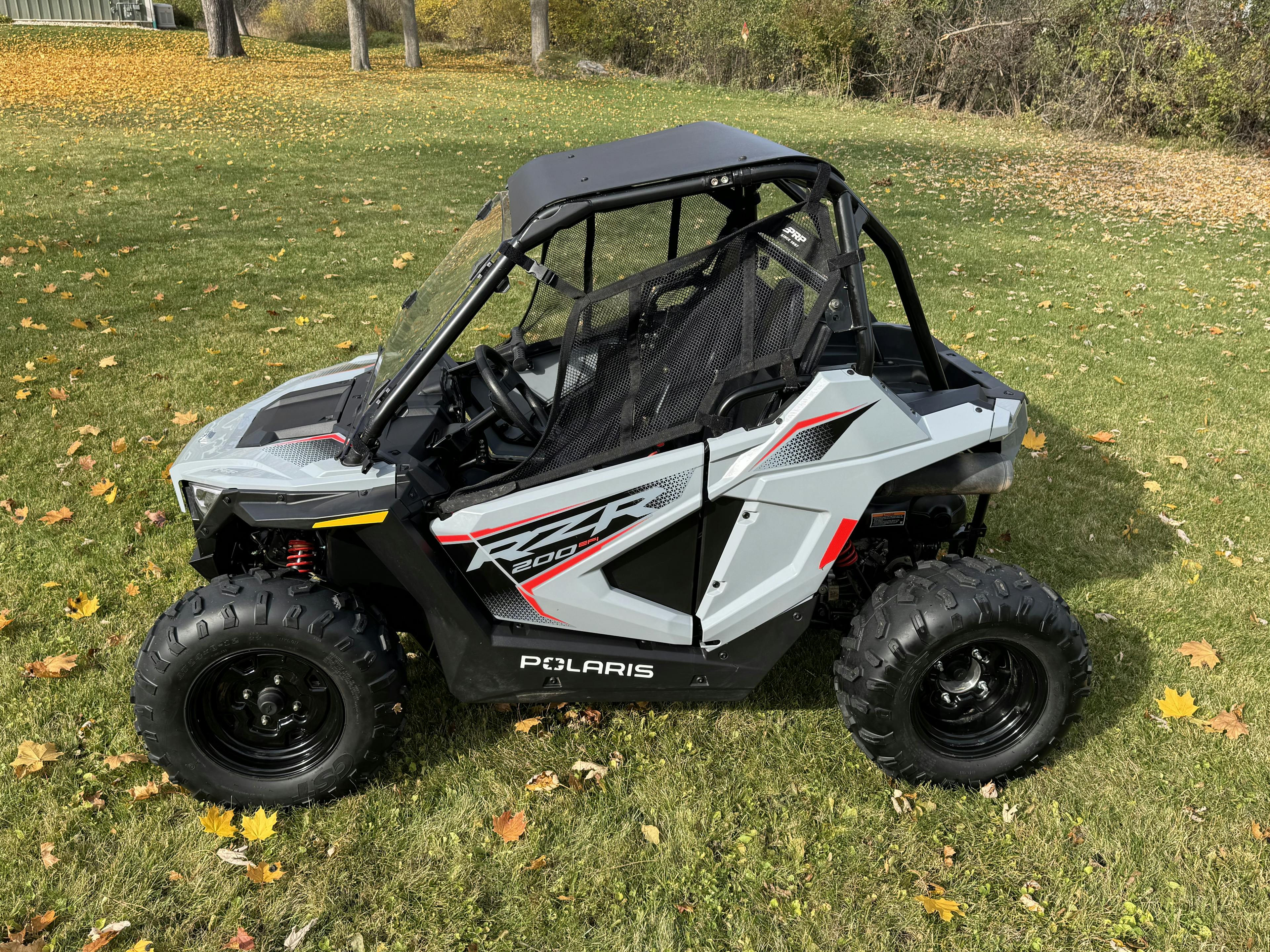 2024 Polaris RZR 200 side/roof