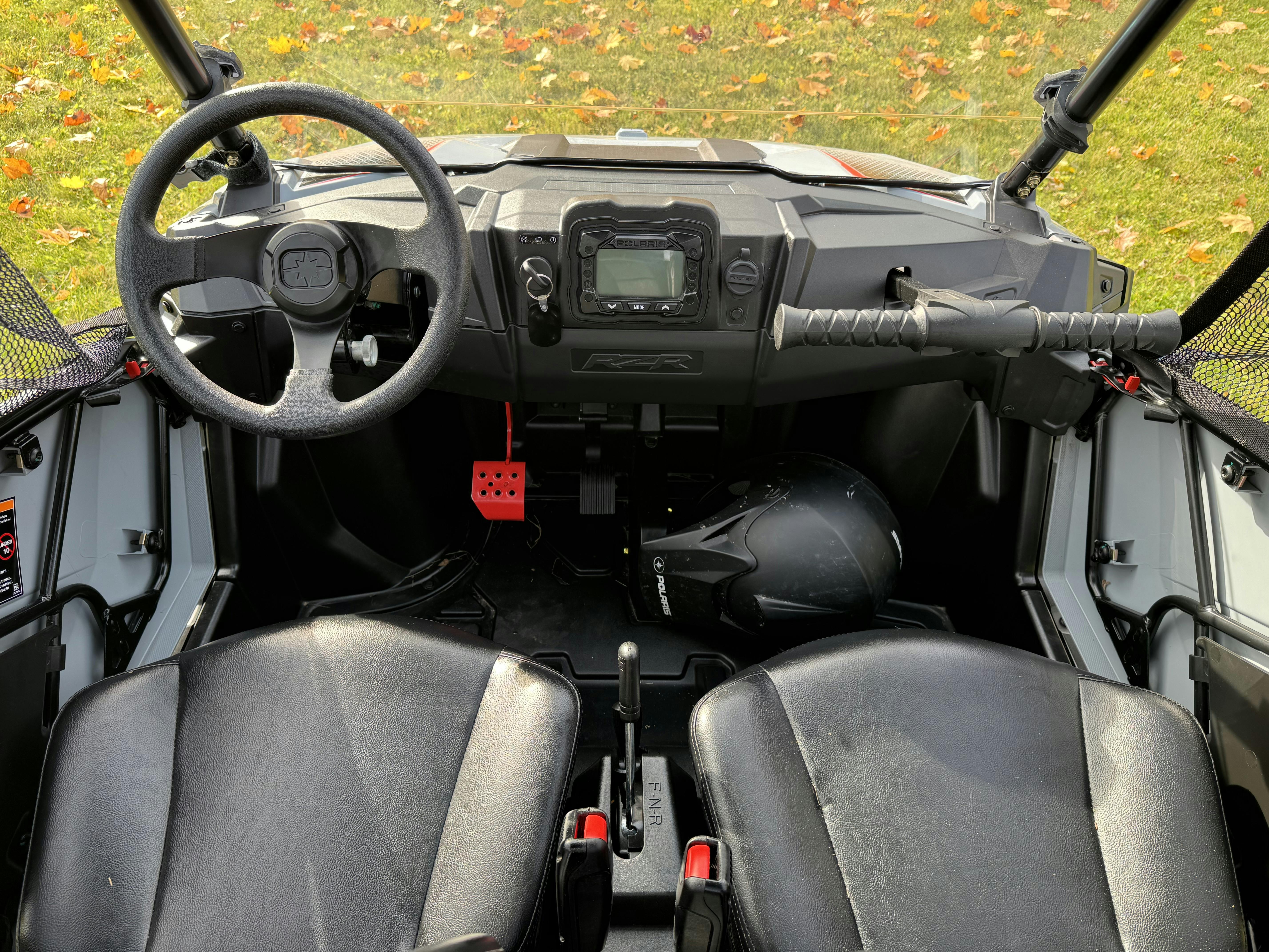 2024 Polaris RZR 200 interior seats/dash