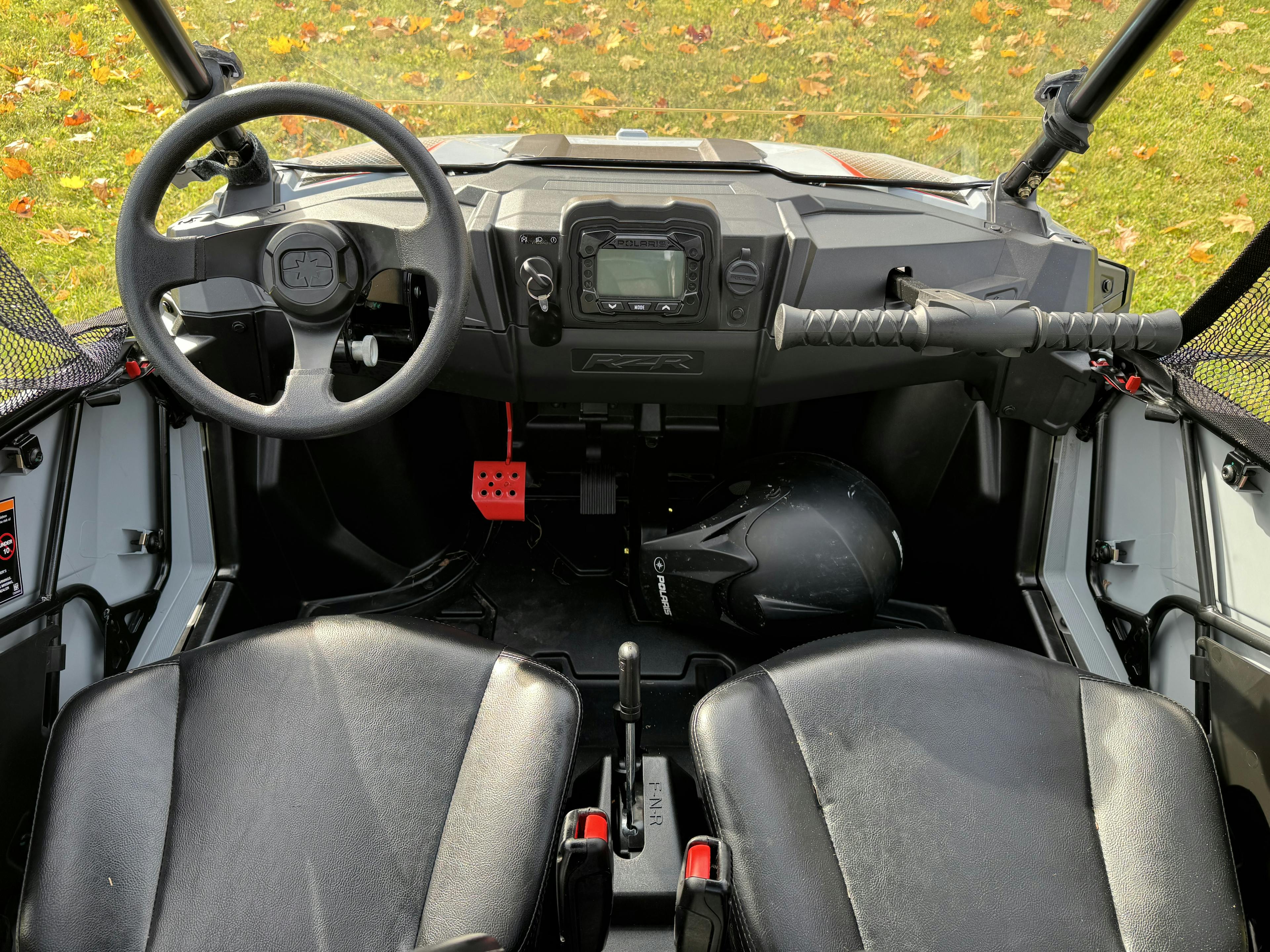 2024 Polaris RZR 200 interior seats/dash