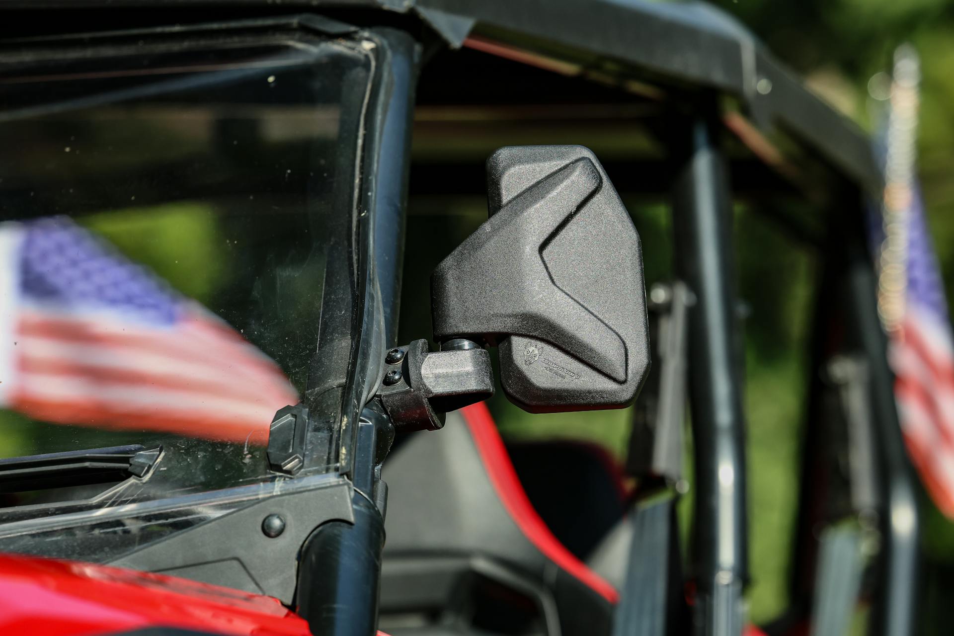 2022 Honda Talon 1000X-4 mirror detail