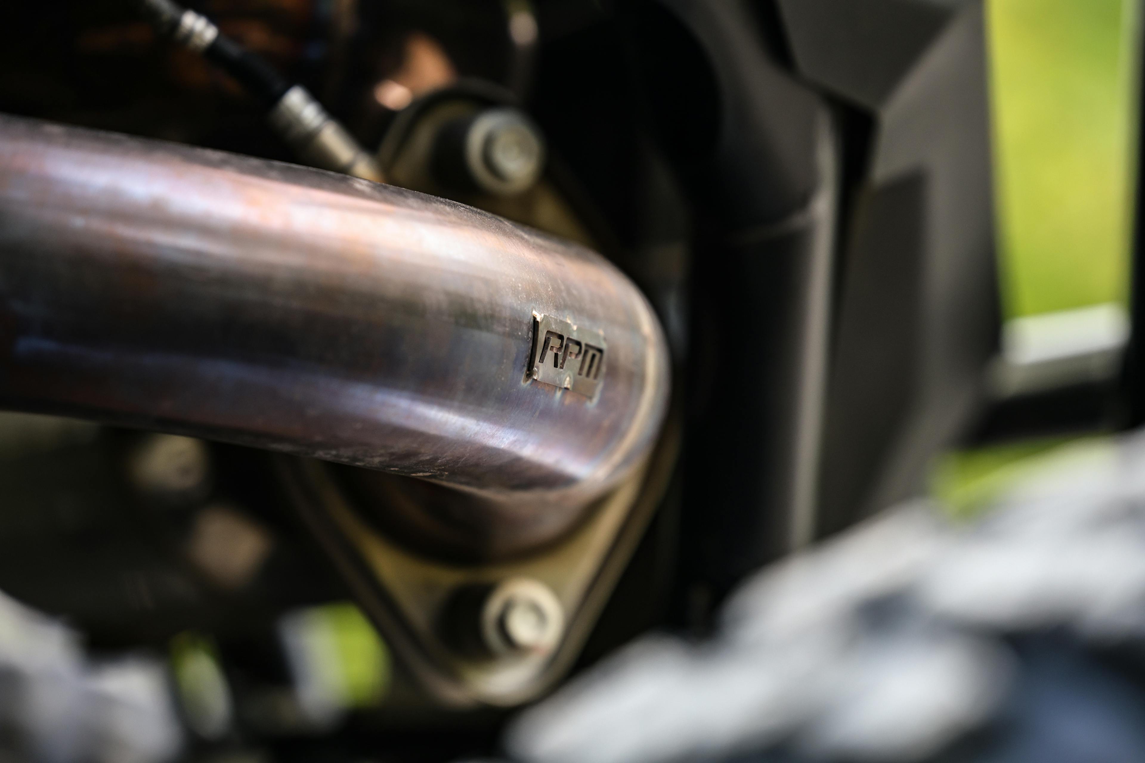 2023 Polaris RZR Pro R 4 Premium pipe