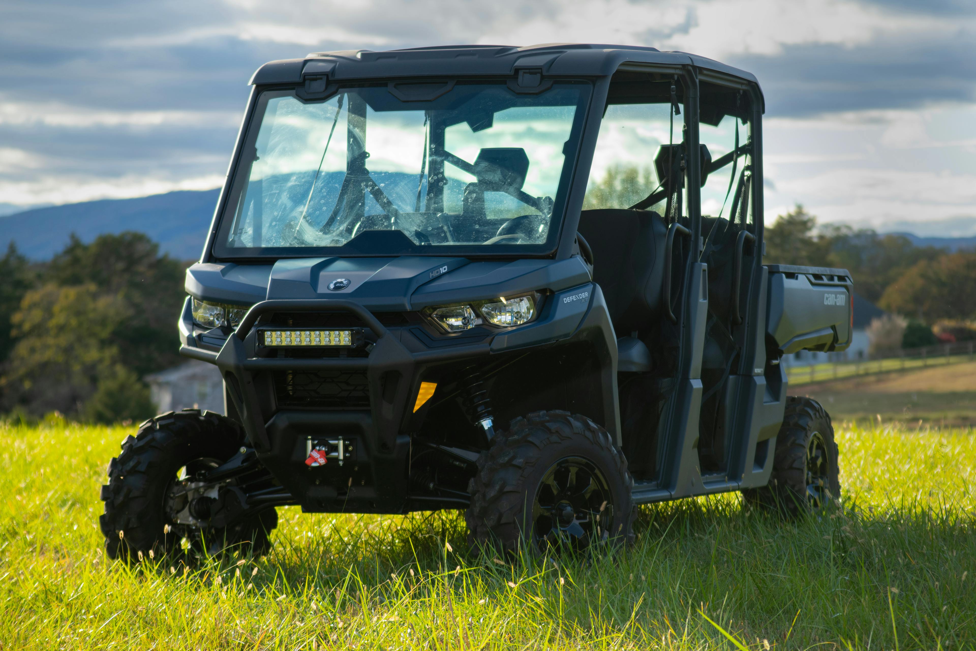 2025 Can-Am Defender Max XT HD10 front 3/4
