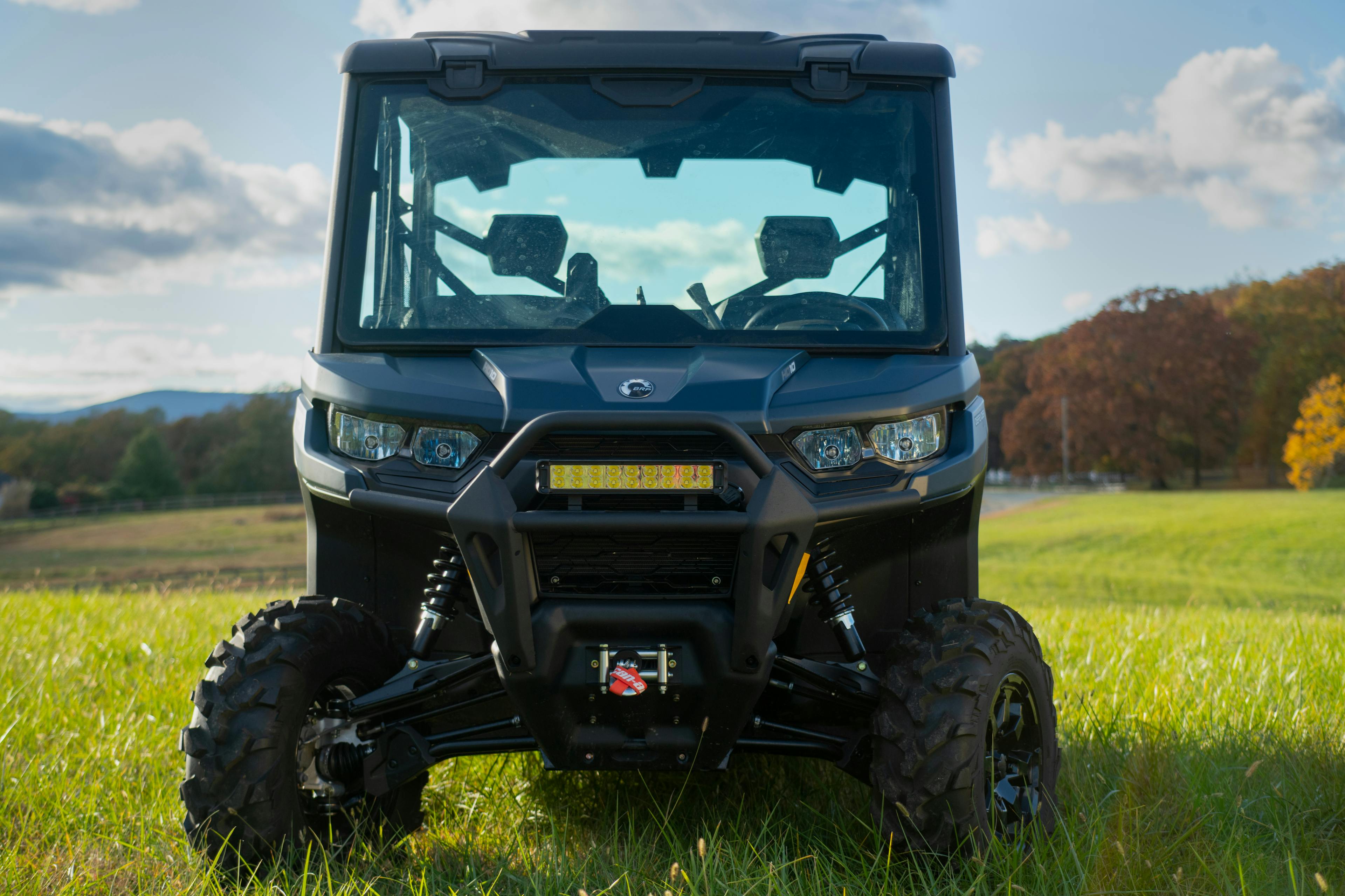 2025 Can-Am Defender Max XT HD10 front