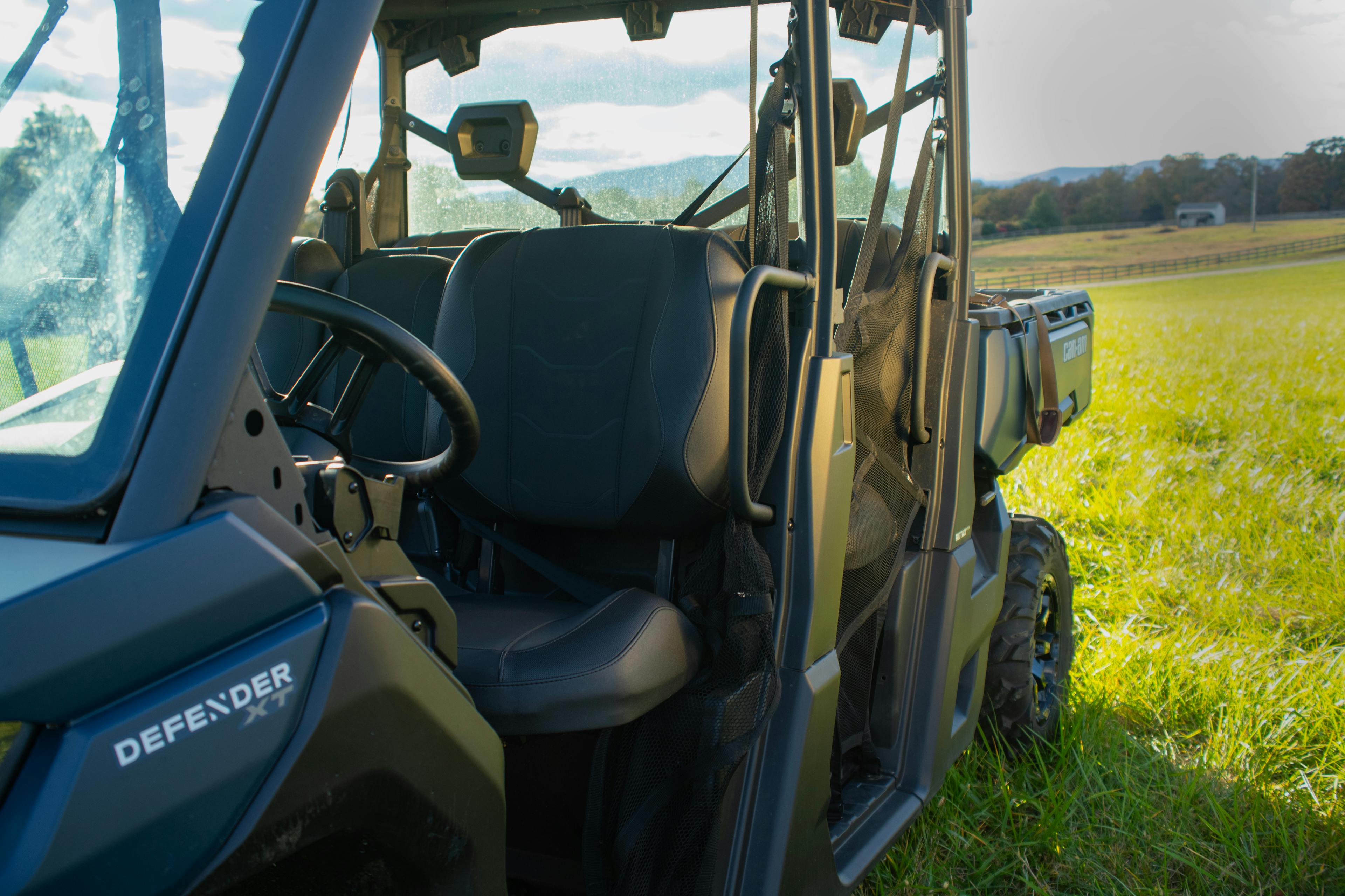 2025 Can-Am Defender Max XT HD10 driver seat