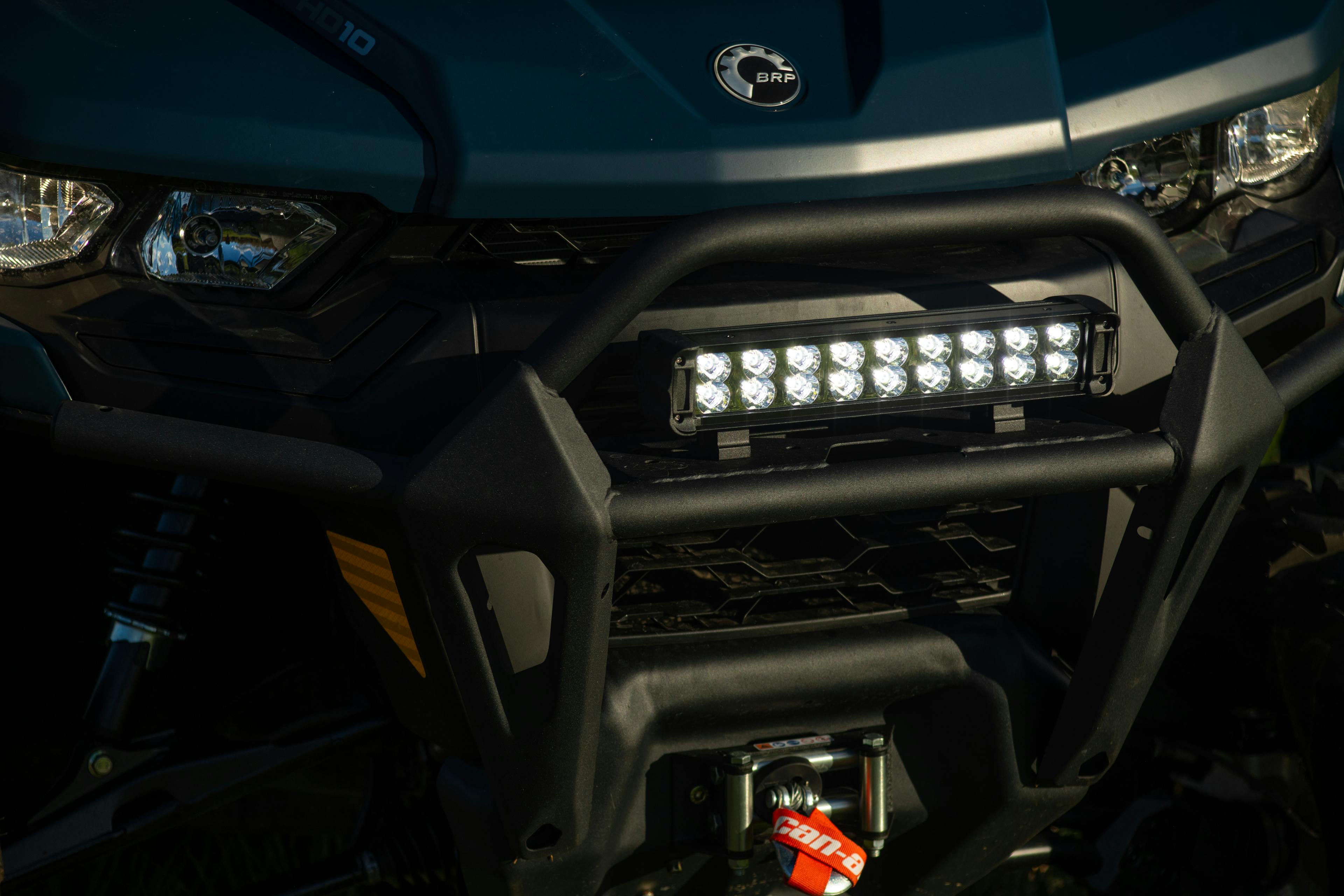 2025 Can-Am Defender Max XT HD10 front light bar