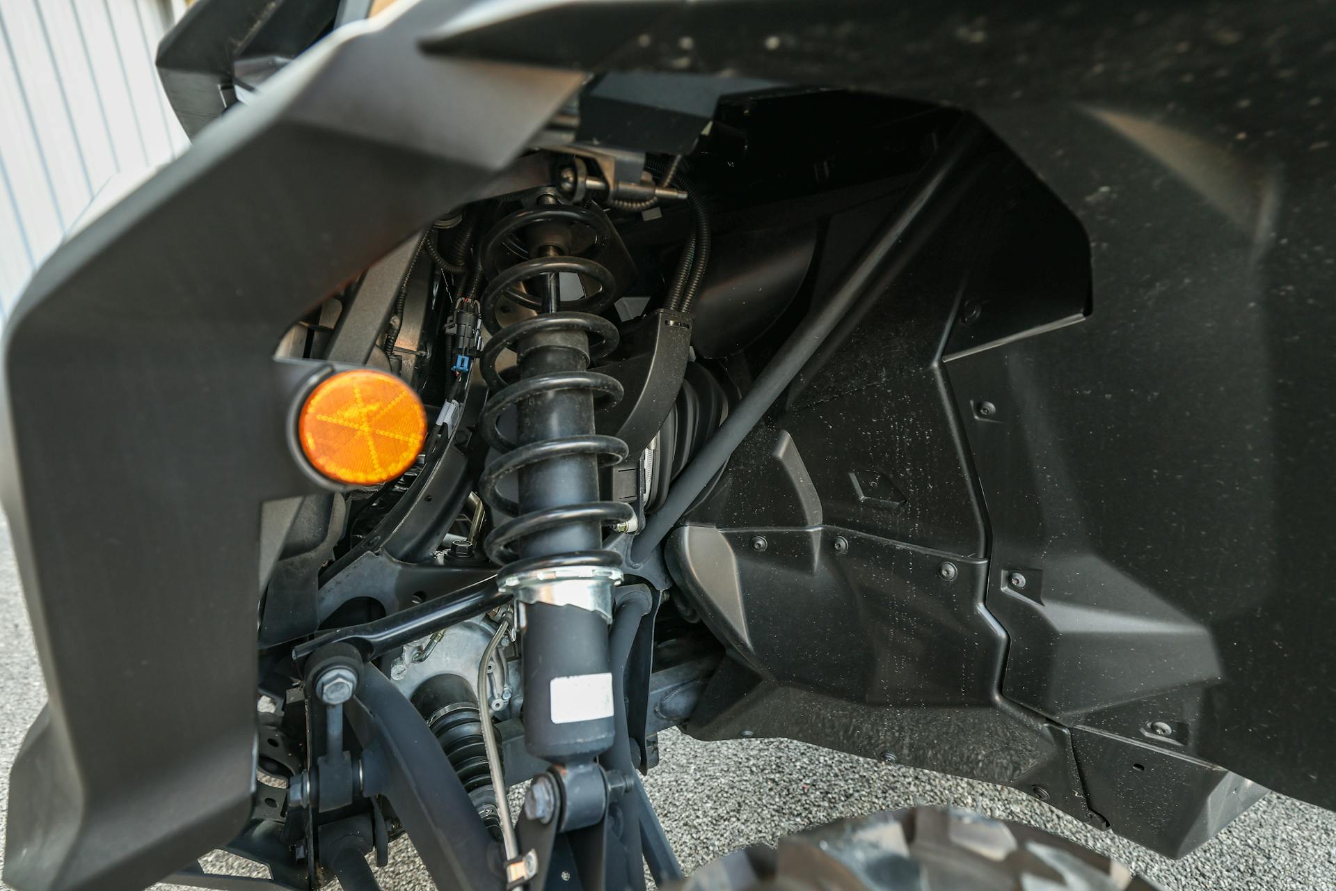 2023 Can-Am Commander 700 DPS  driver front suspension