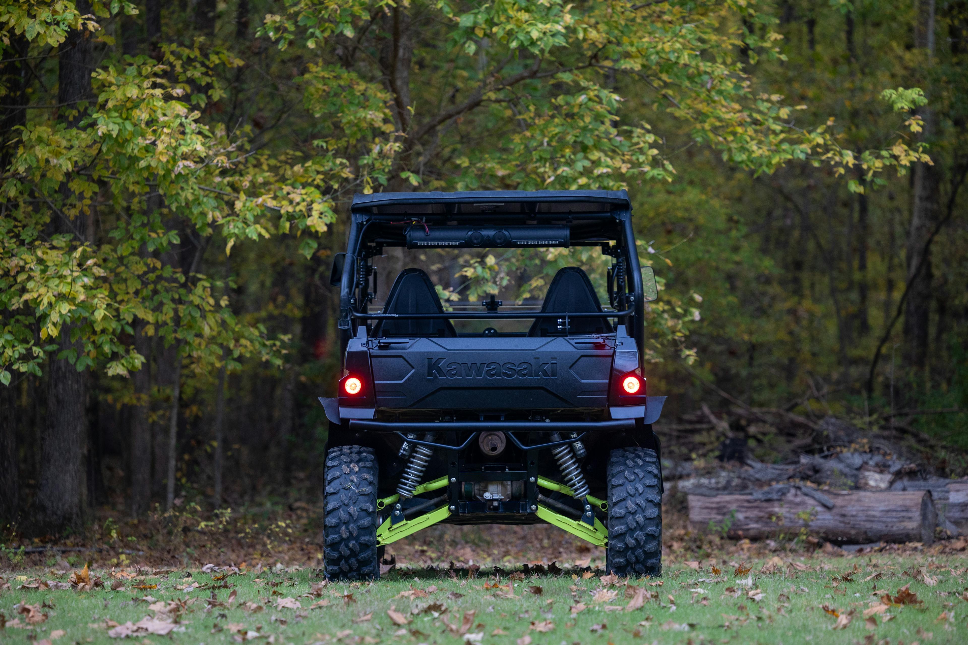 2023 Kawasaki Teryx 800 rear