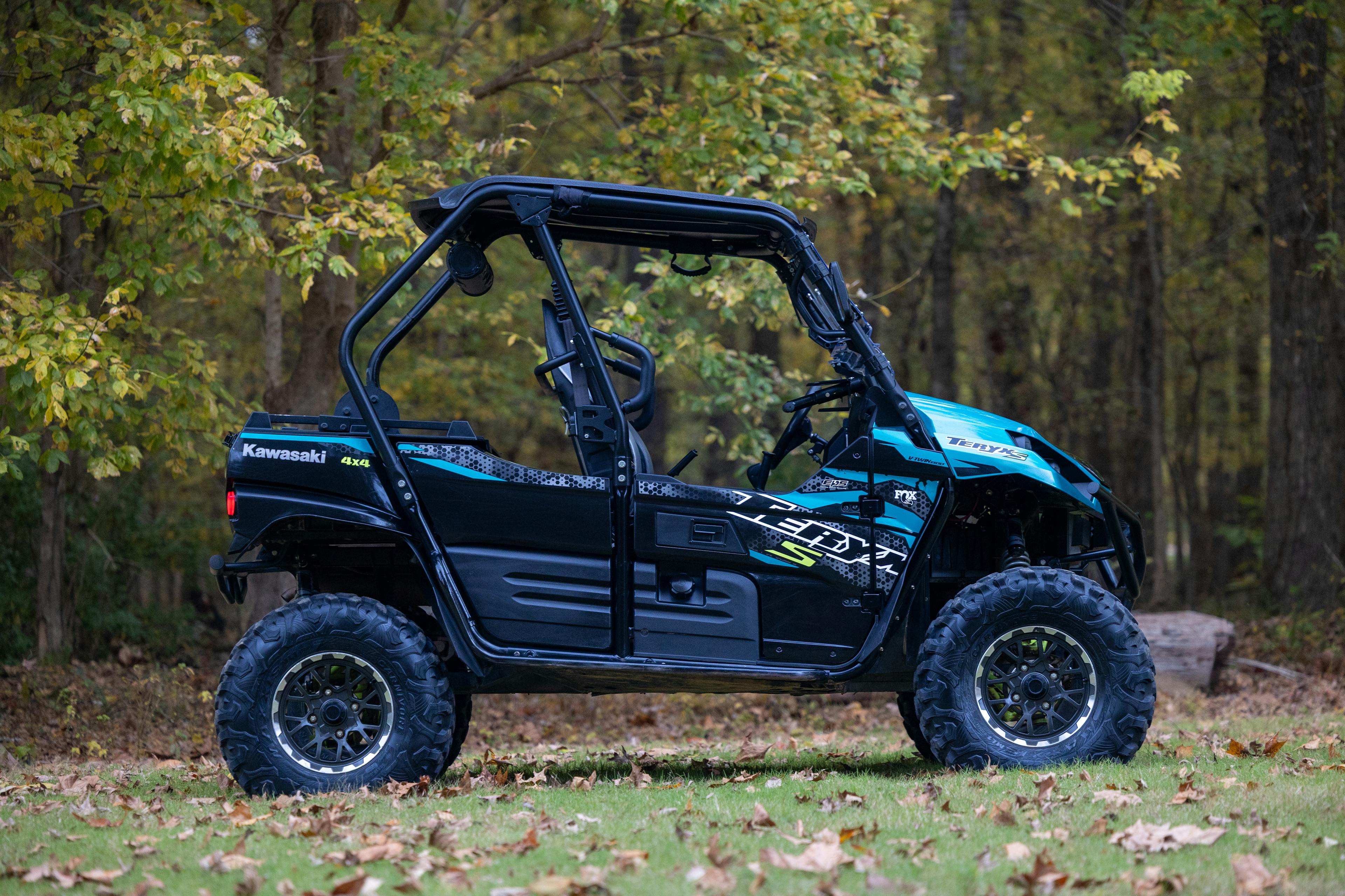 2023 Kawasaki Teryx 800 pass side