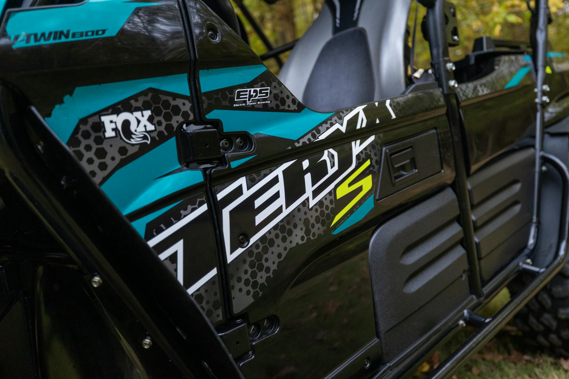 2023 Kawasaki Teryx 800 logo detail
