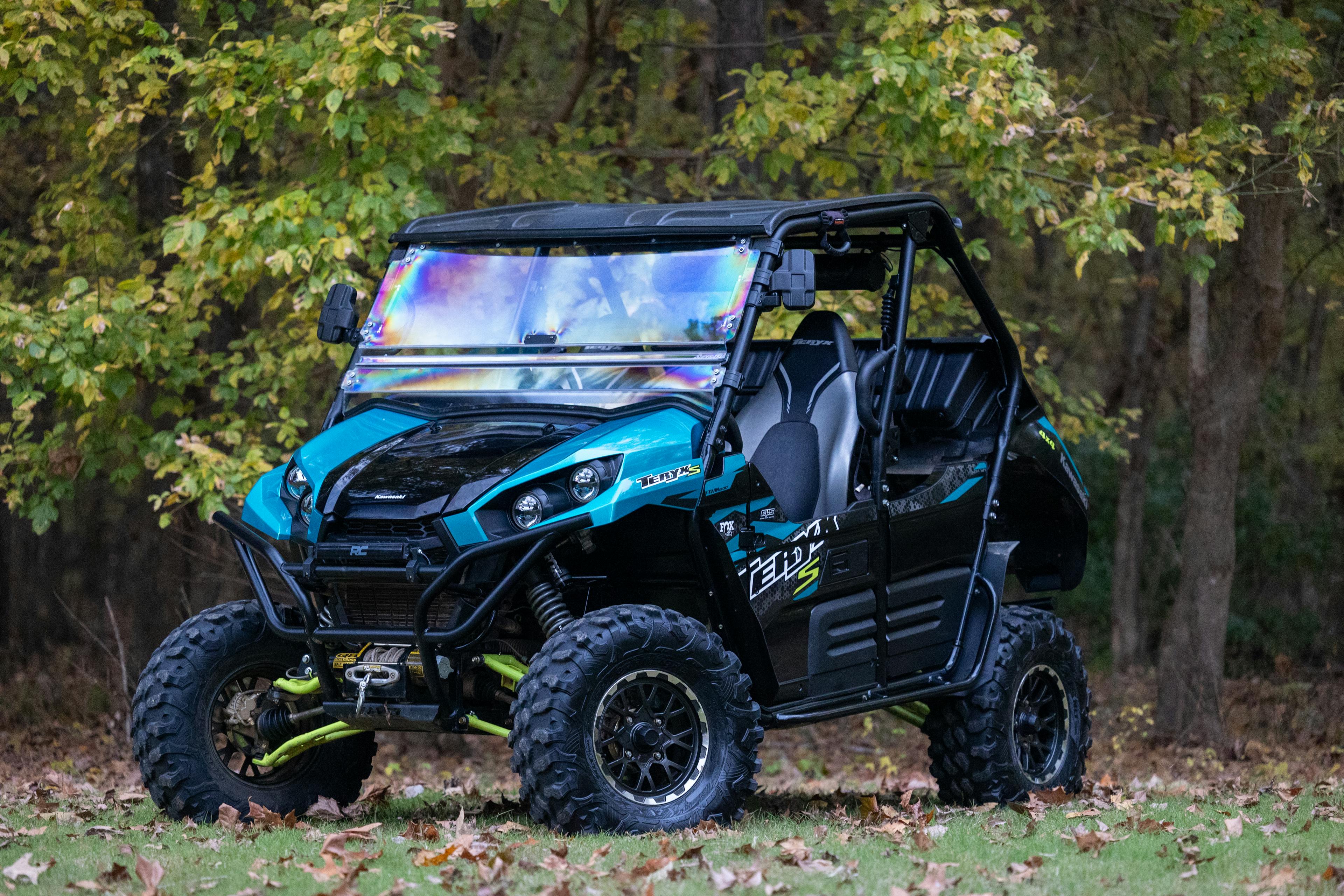 2023 Kawasaki Teryx 800 front 3/4 no headlights